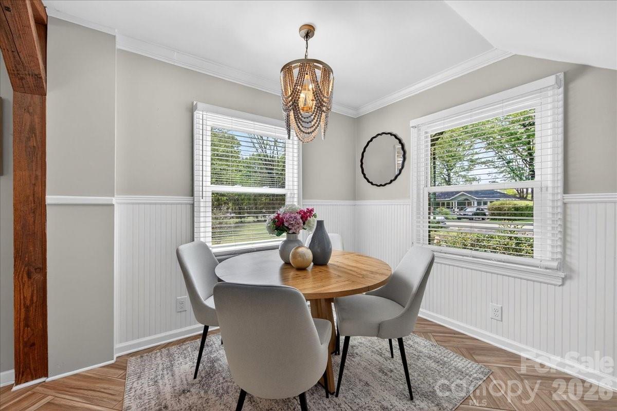 2034 Lanier Avenue — Charlotte