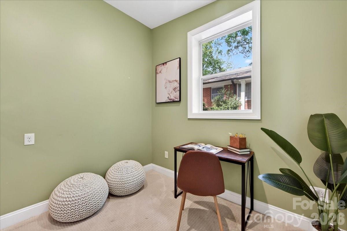 2034 Lanier Avenue — Charlotte