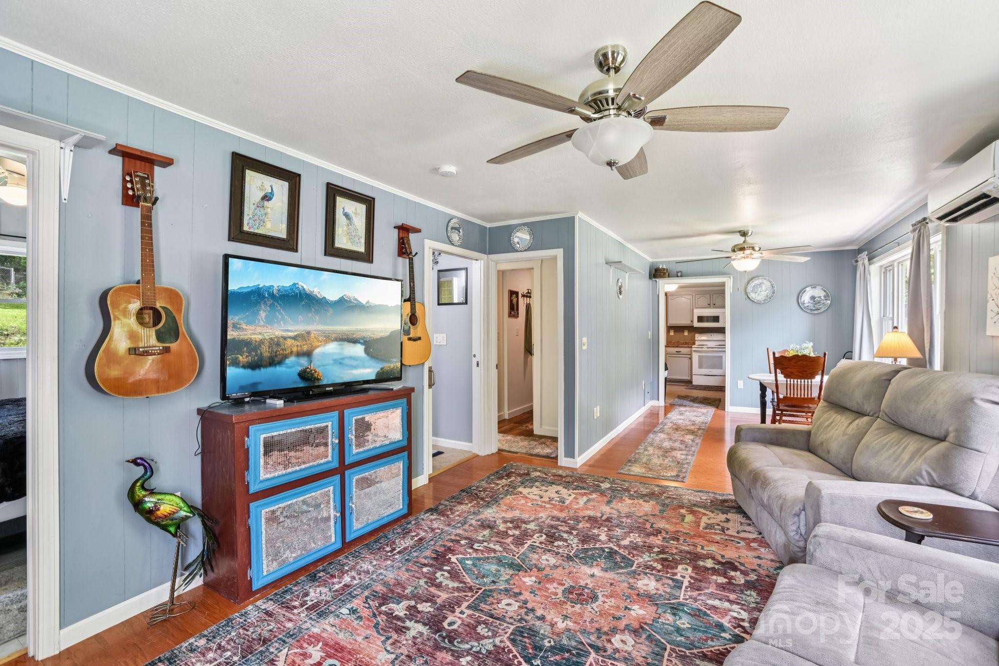19 Lockman Road — Maggie Valley