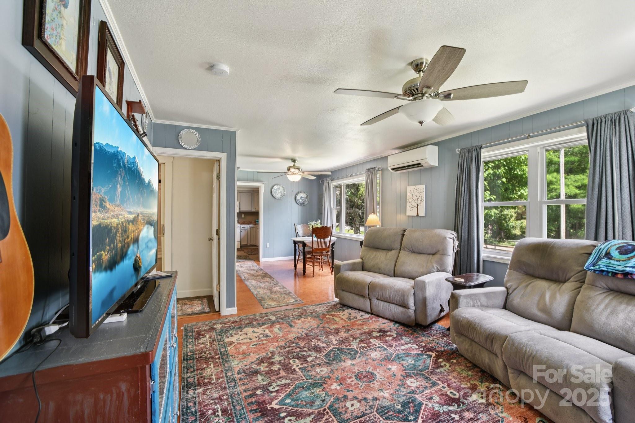 19 Lockman Road — Maggie Valley