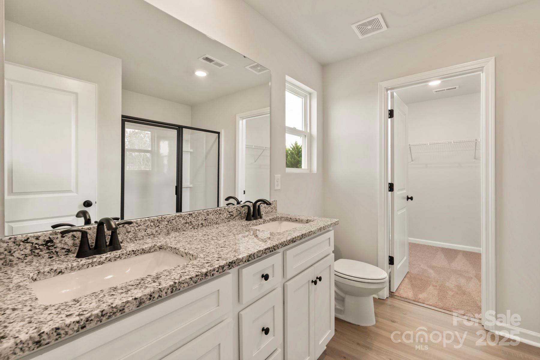 1059 Russell Drive — Winston Salem