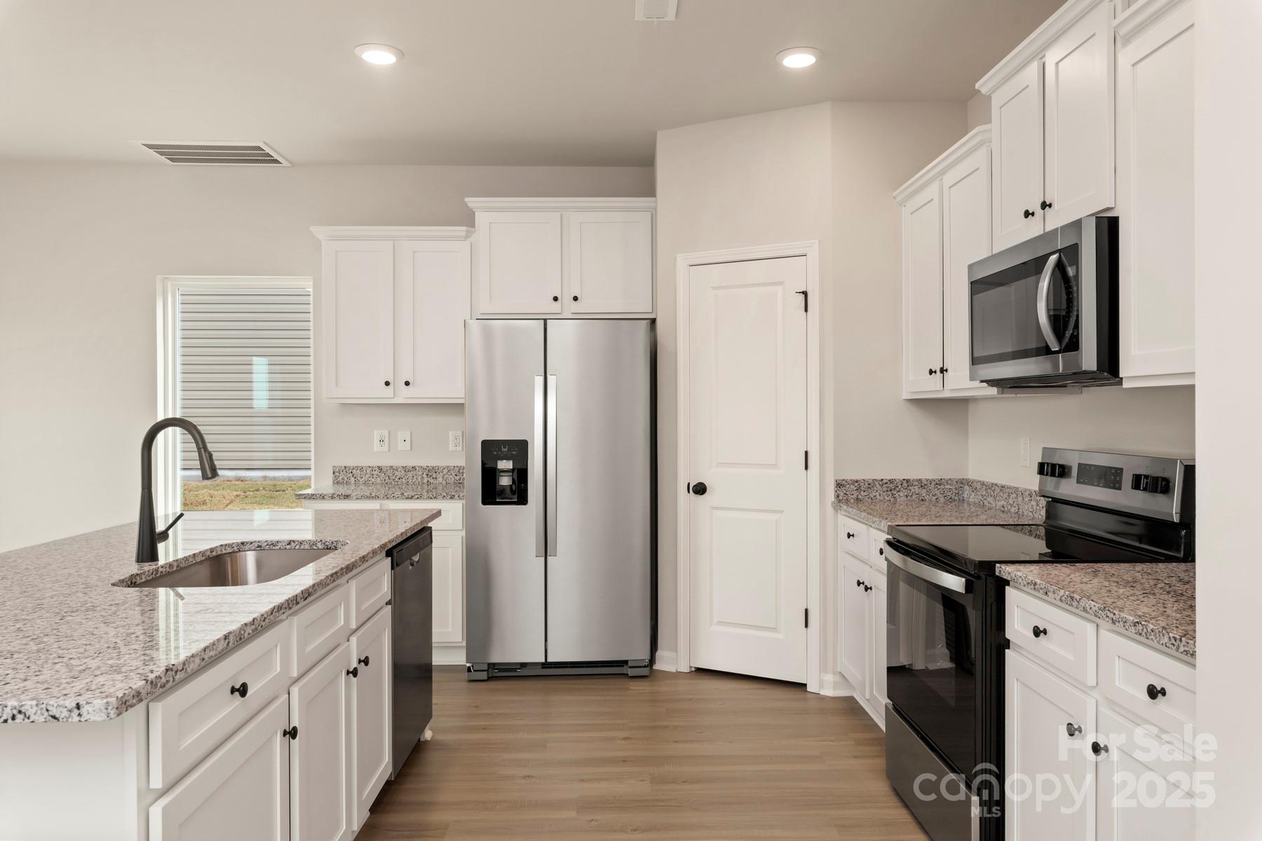 1059 Russell Drive — Winston Salem