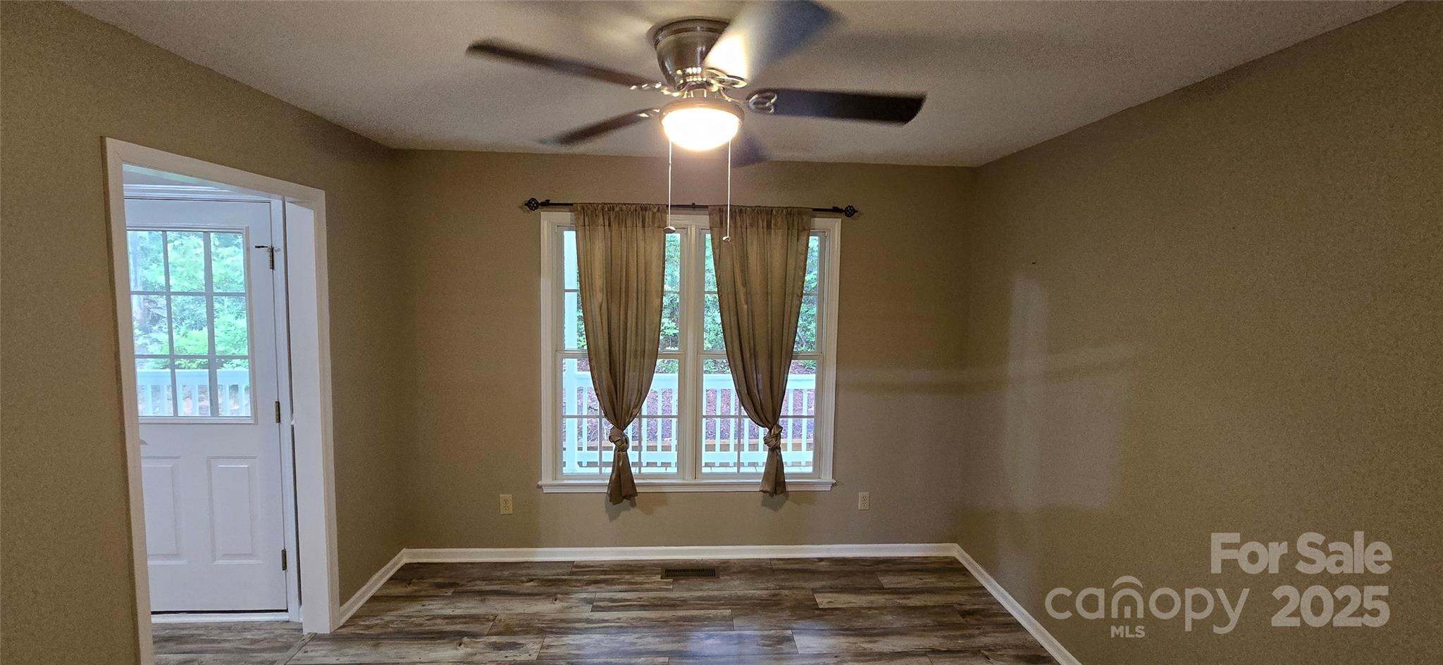 221 Flat Branch Trail — Mill Spring