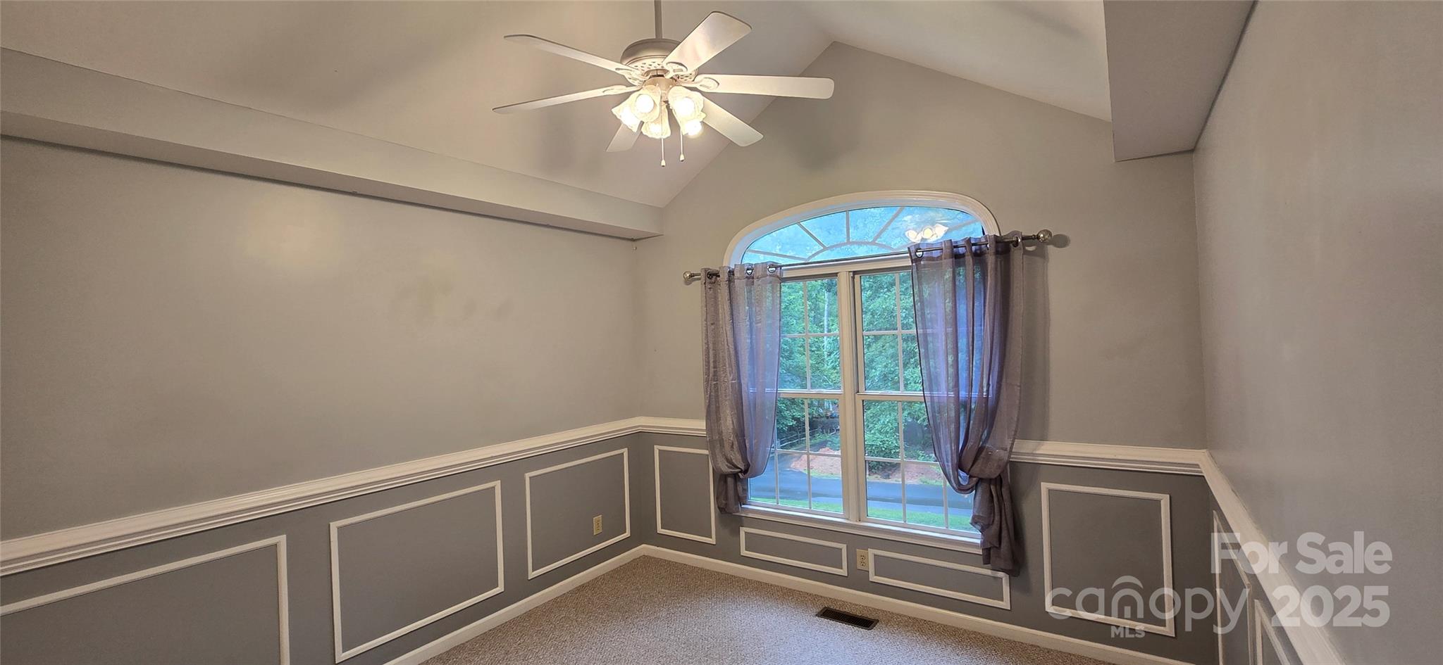 221 Flat Branch Trail — Mill Spring