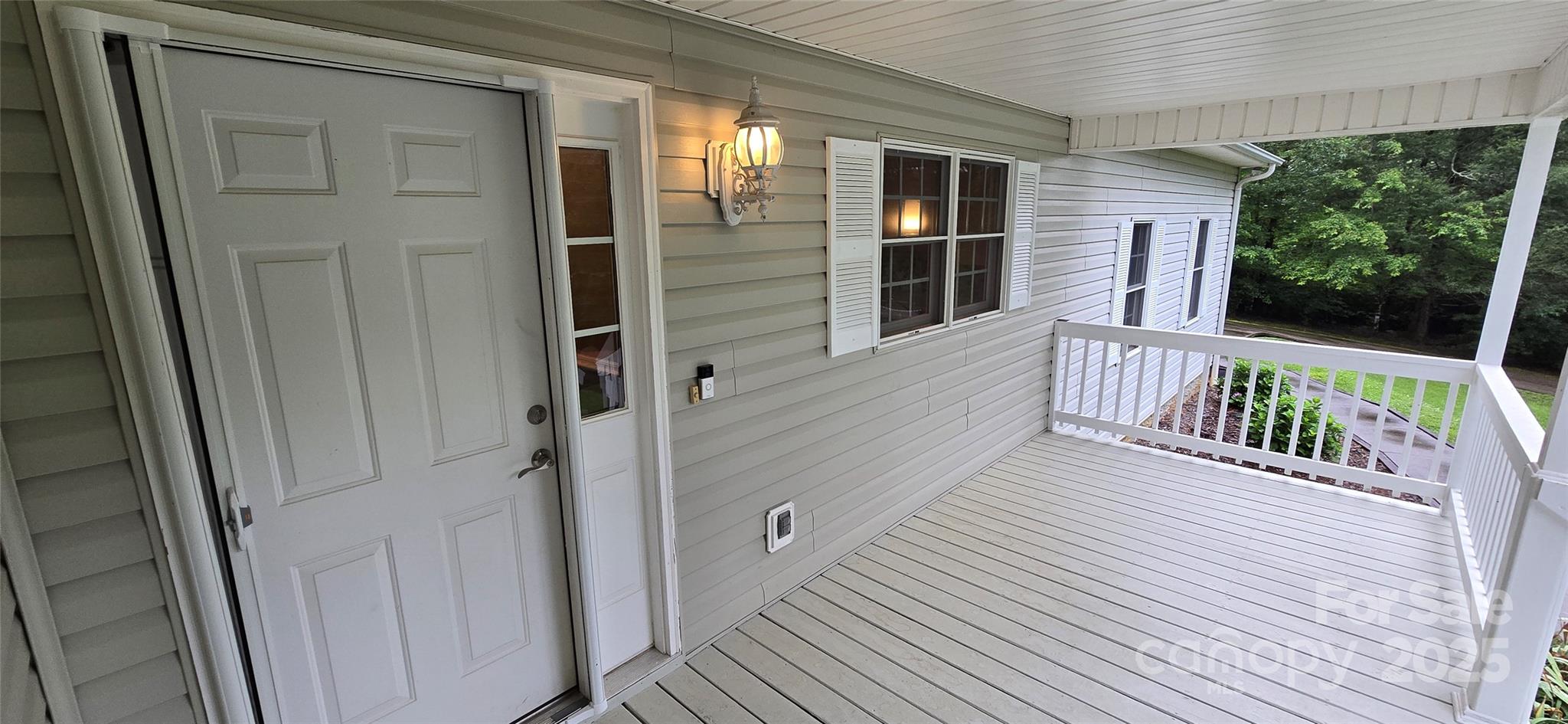 221 Flat Branch Trail — Mill Spring