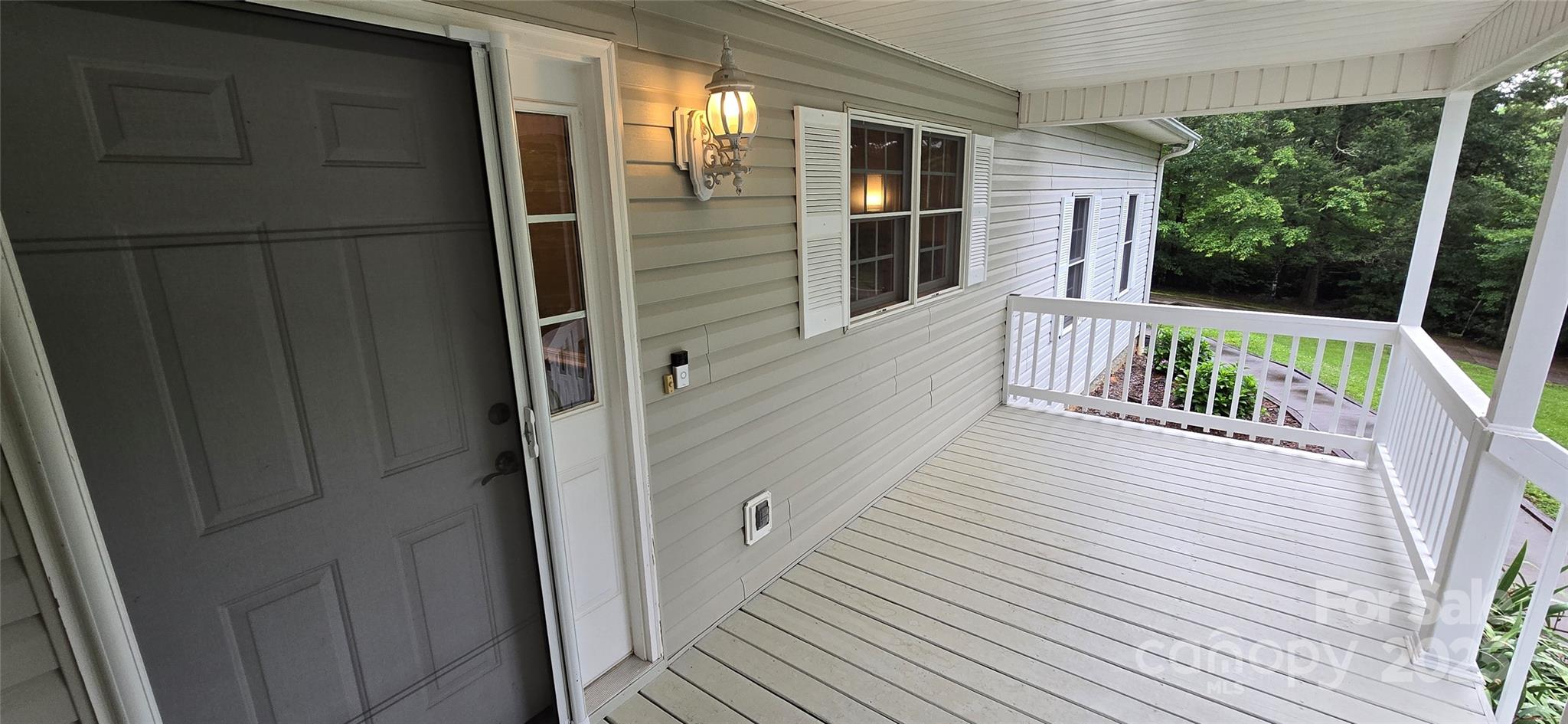 221 Flat Branch Trail — Mill Spring