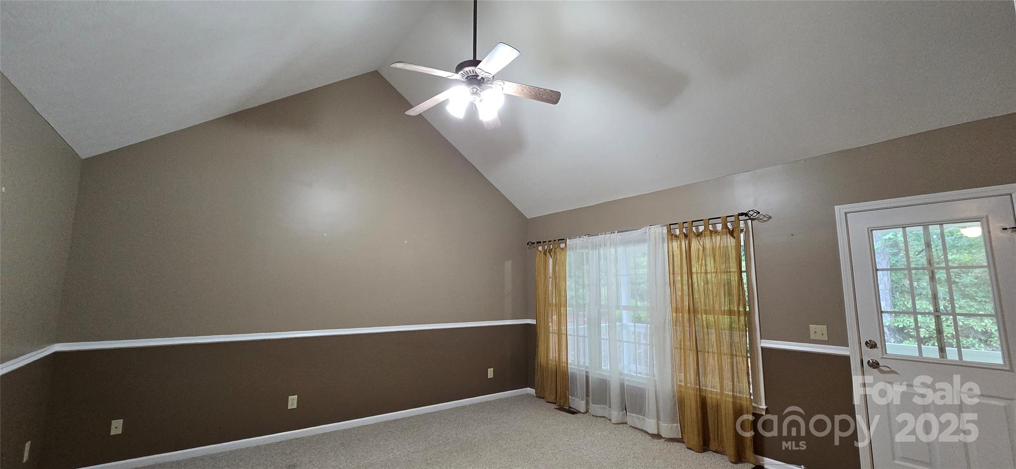221 Flat Branch Trail — Mill Spring