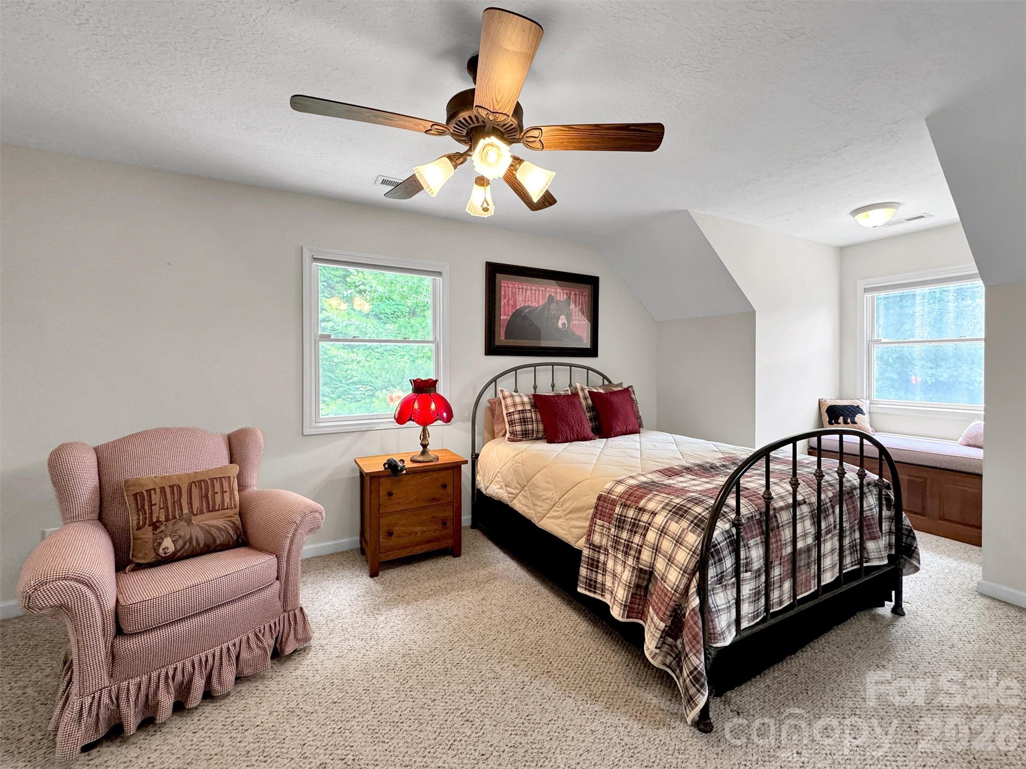 28 Mountain Breeze Drive — Maggie Valley