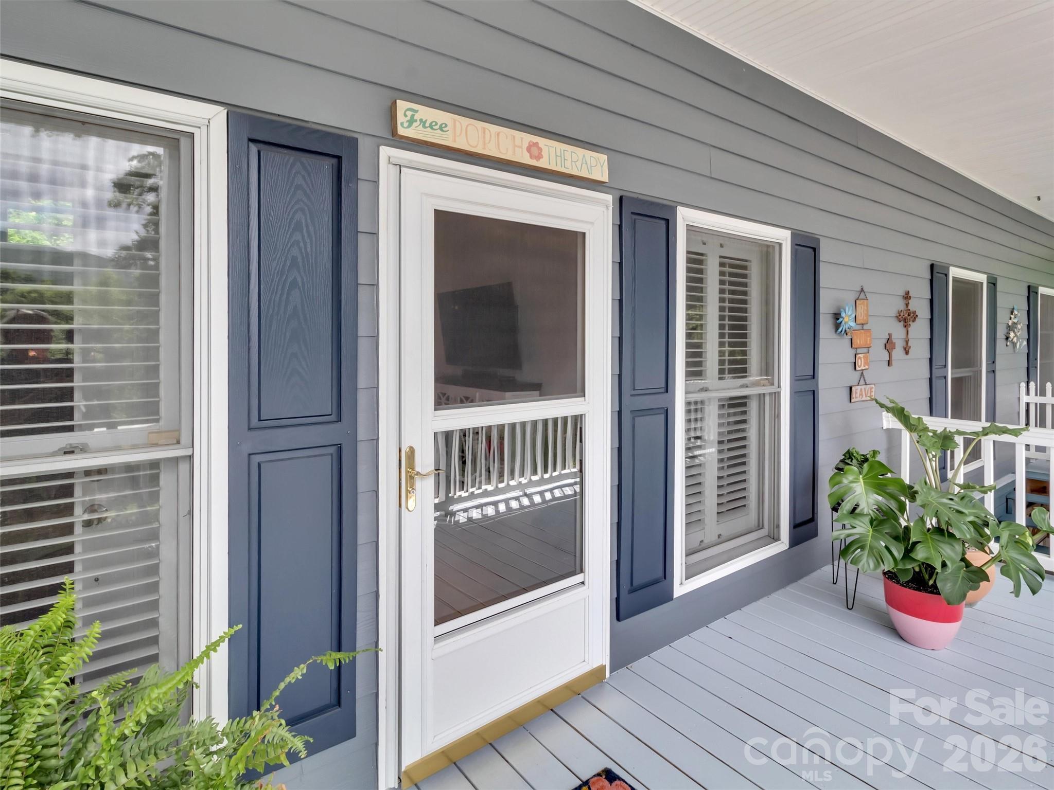 28 Mountain Breeze Drive — Maggie Valley