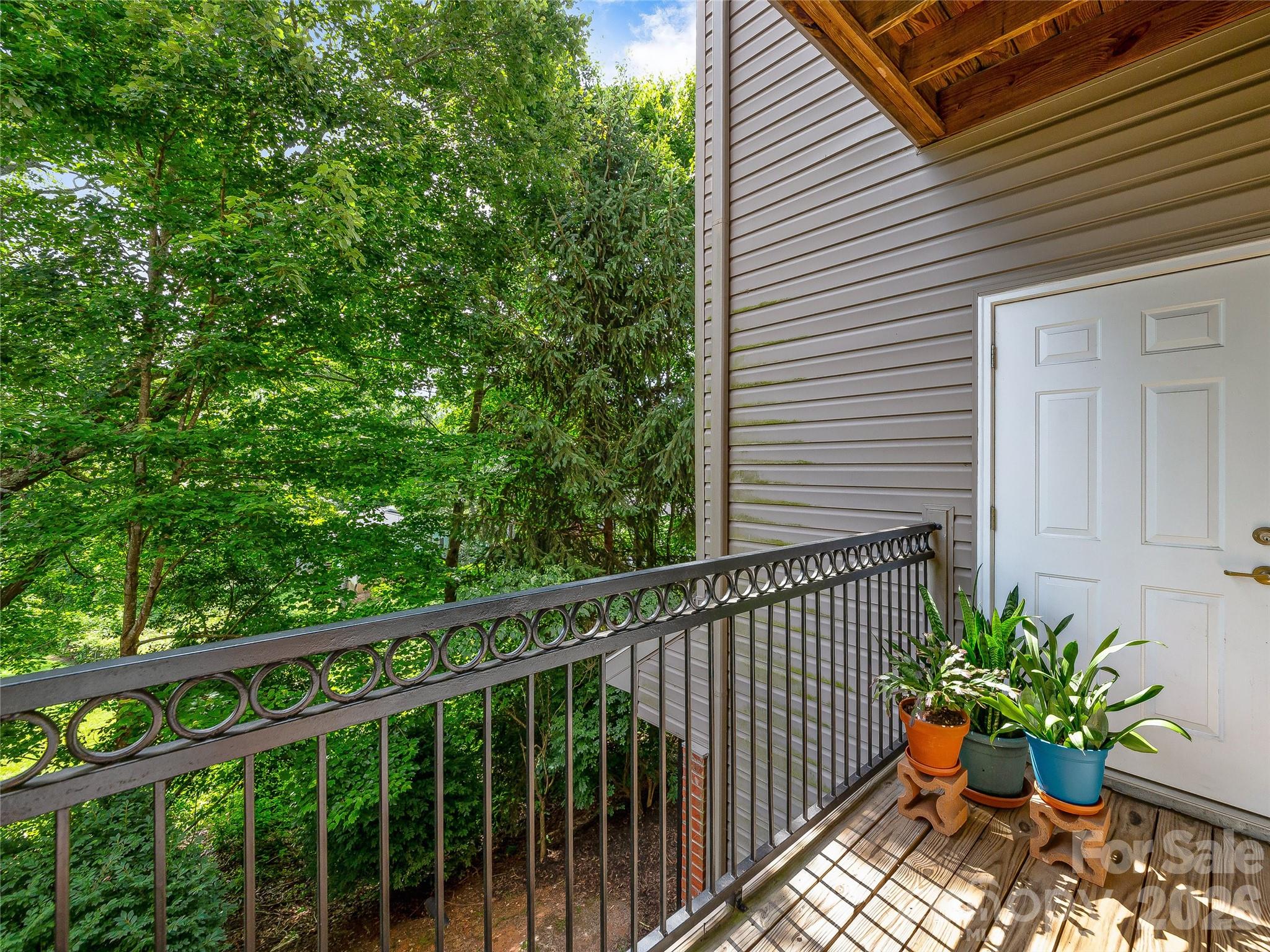 726 Appeldoorn Circle — Asheville