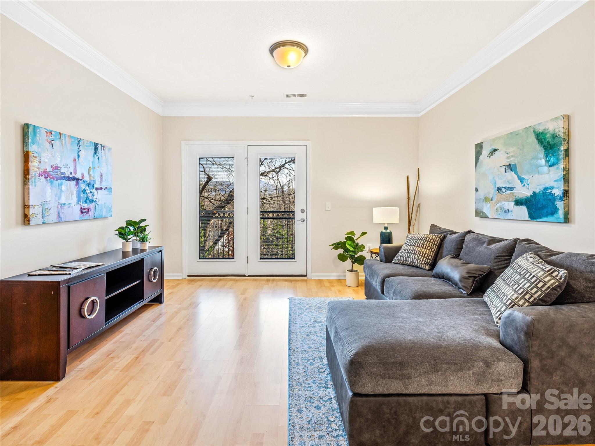 726 Appeldoorn Circle — Asheville