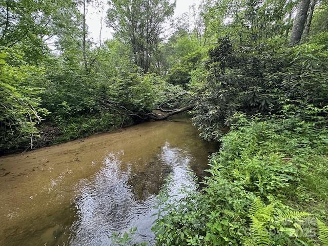 63 Apple Bee Road — Brevard