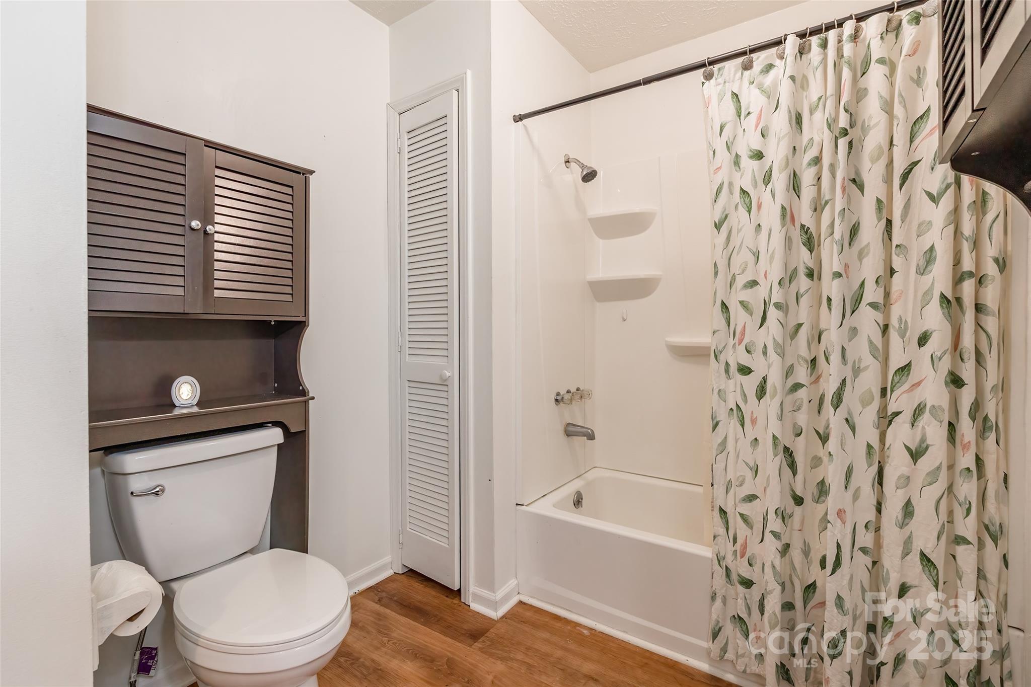 2675 Tablerock Road — Lenoir
