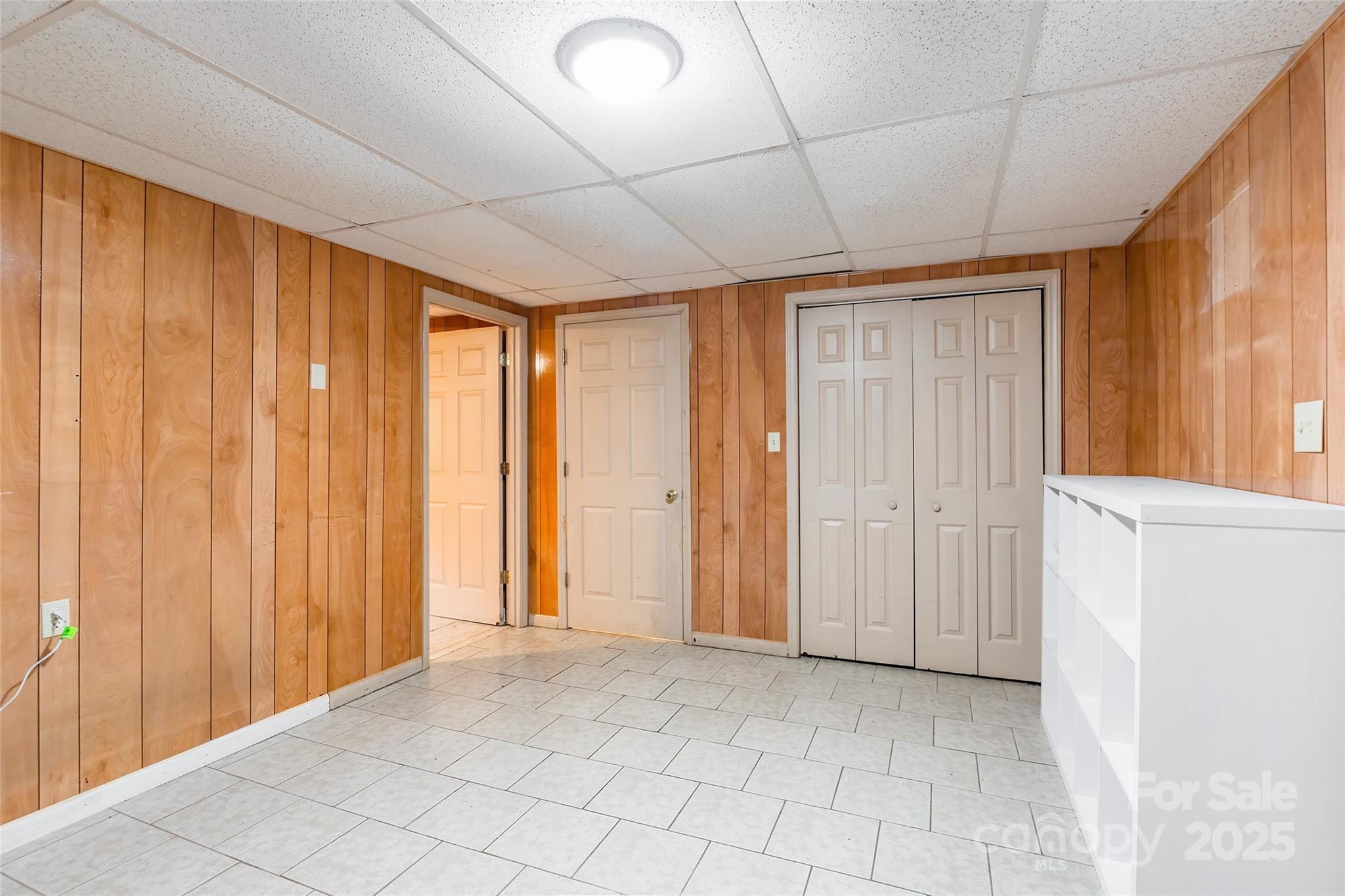 2675 Tablerock Road — Lenoir