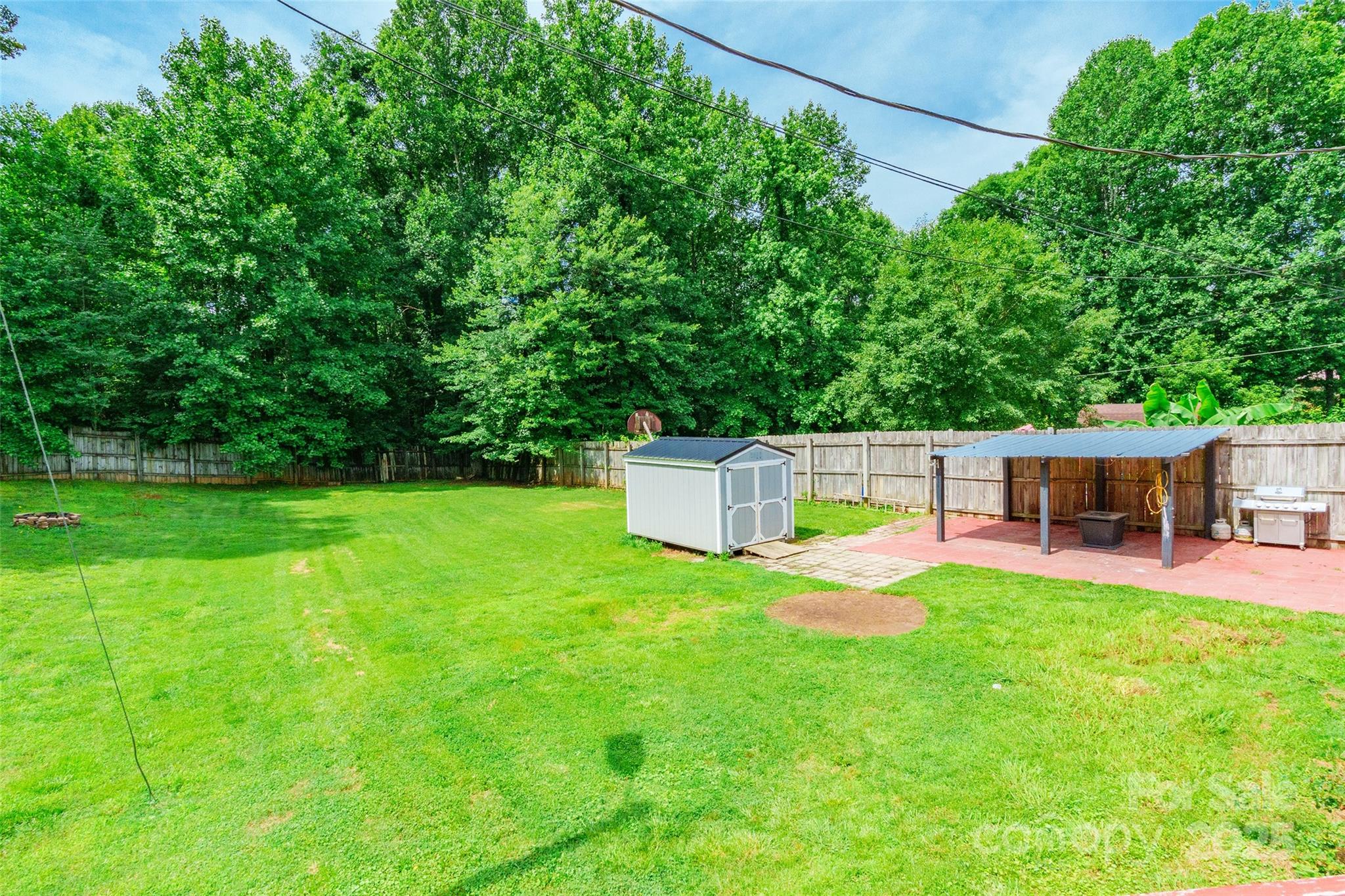 2675 Tablerock Road — Lenoir