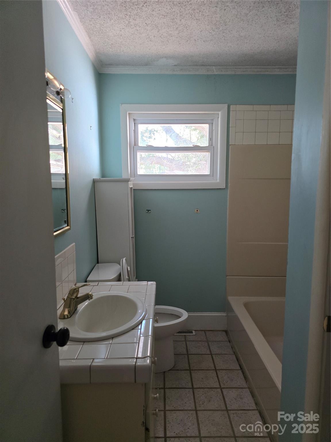 608 Sharon Drive — Statesville