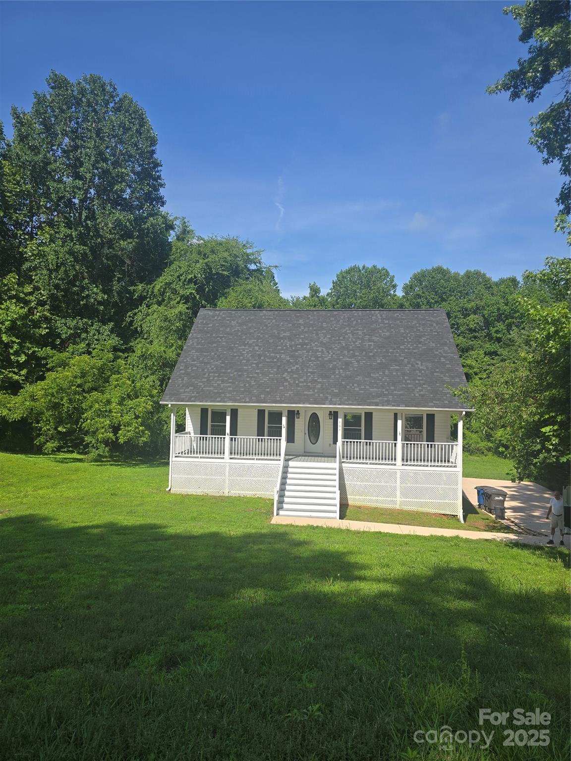 608 Sharon Drive — Statesville
