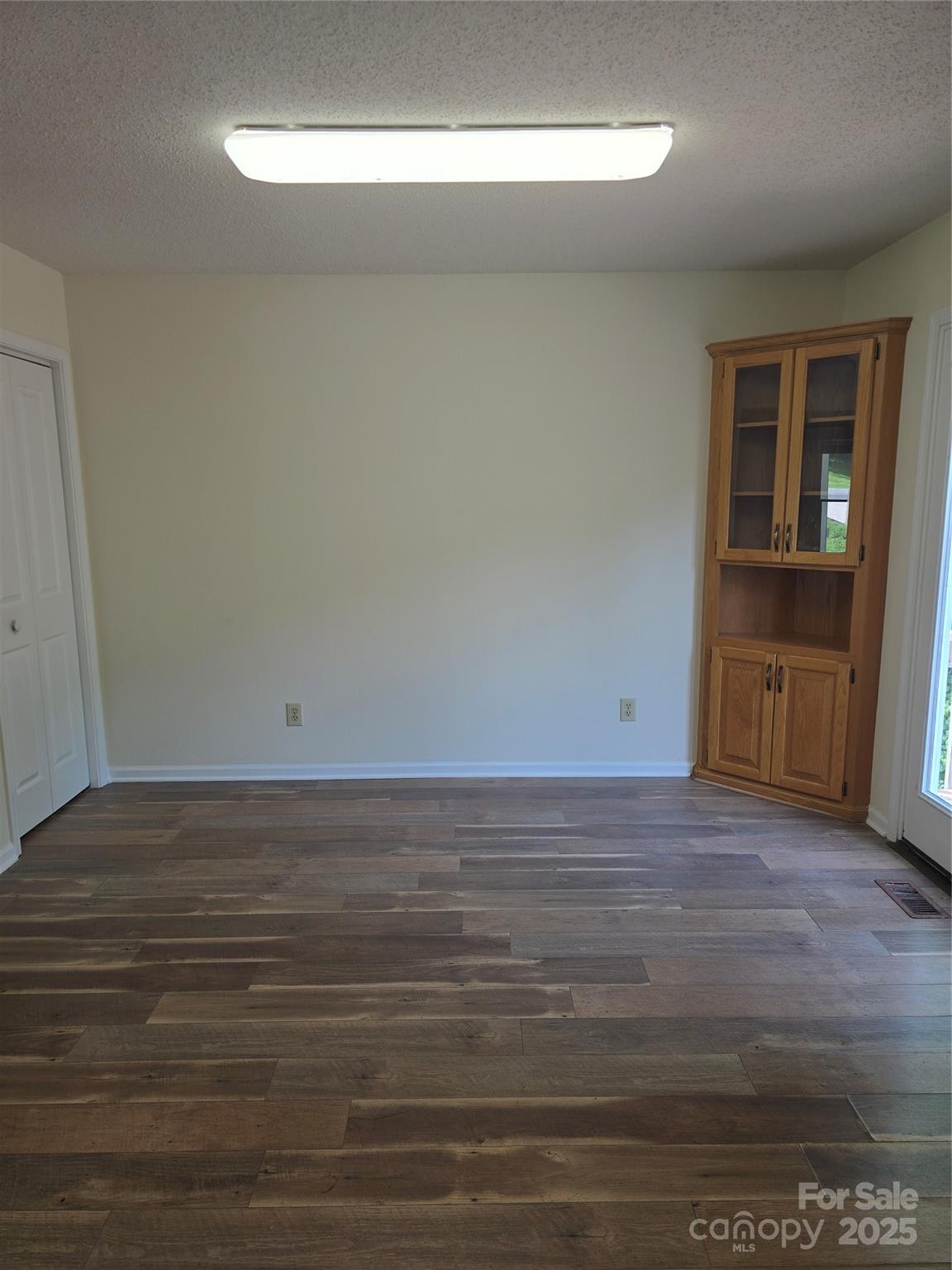 608 Sharon Drive — Statesville