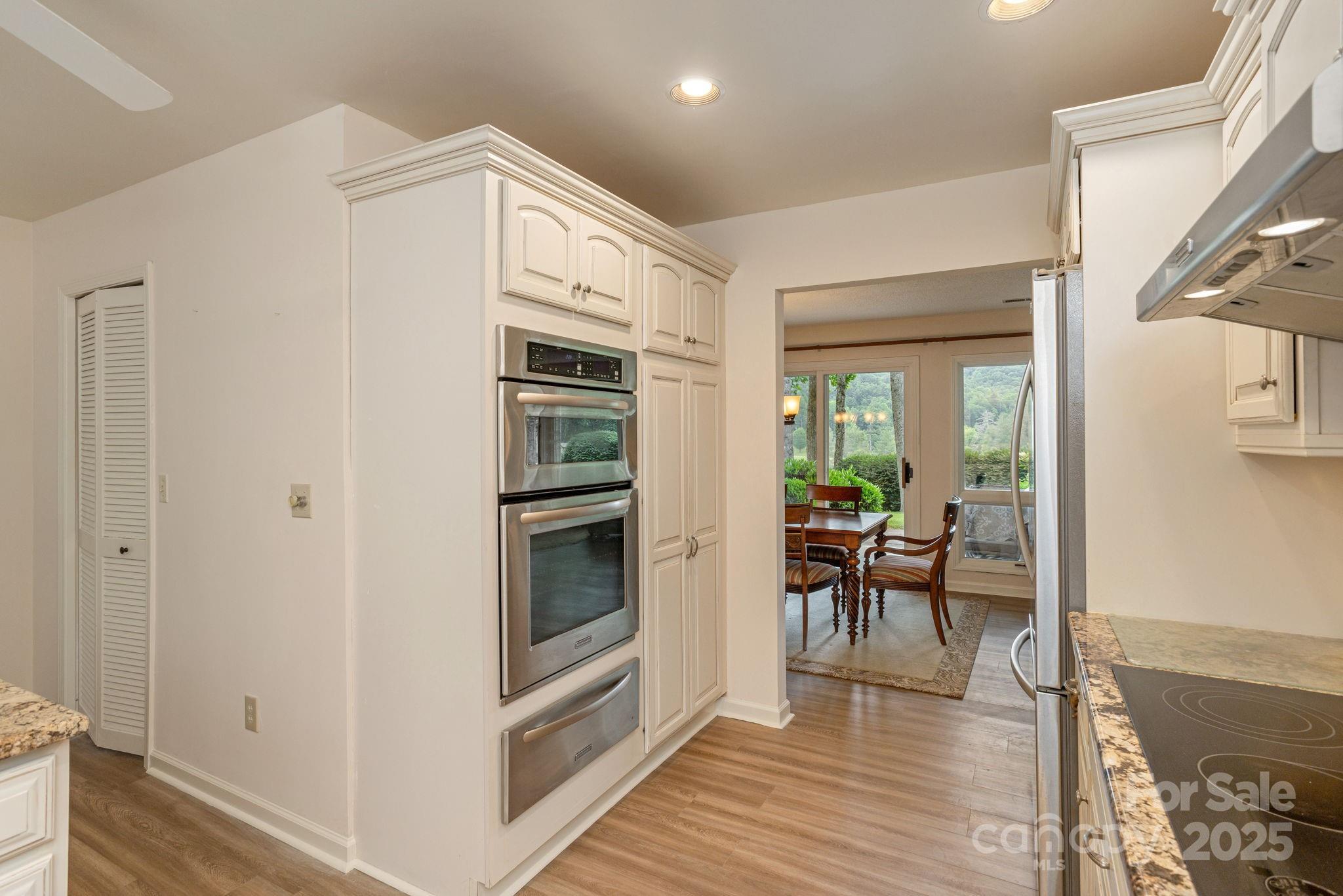 103 GOLFSIDE Drive — Flat Rock