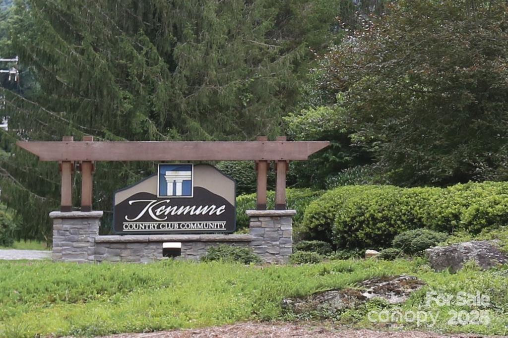 103 GOLFSIDE Drive — Flat Rock