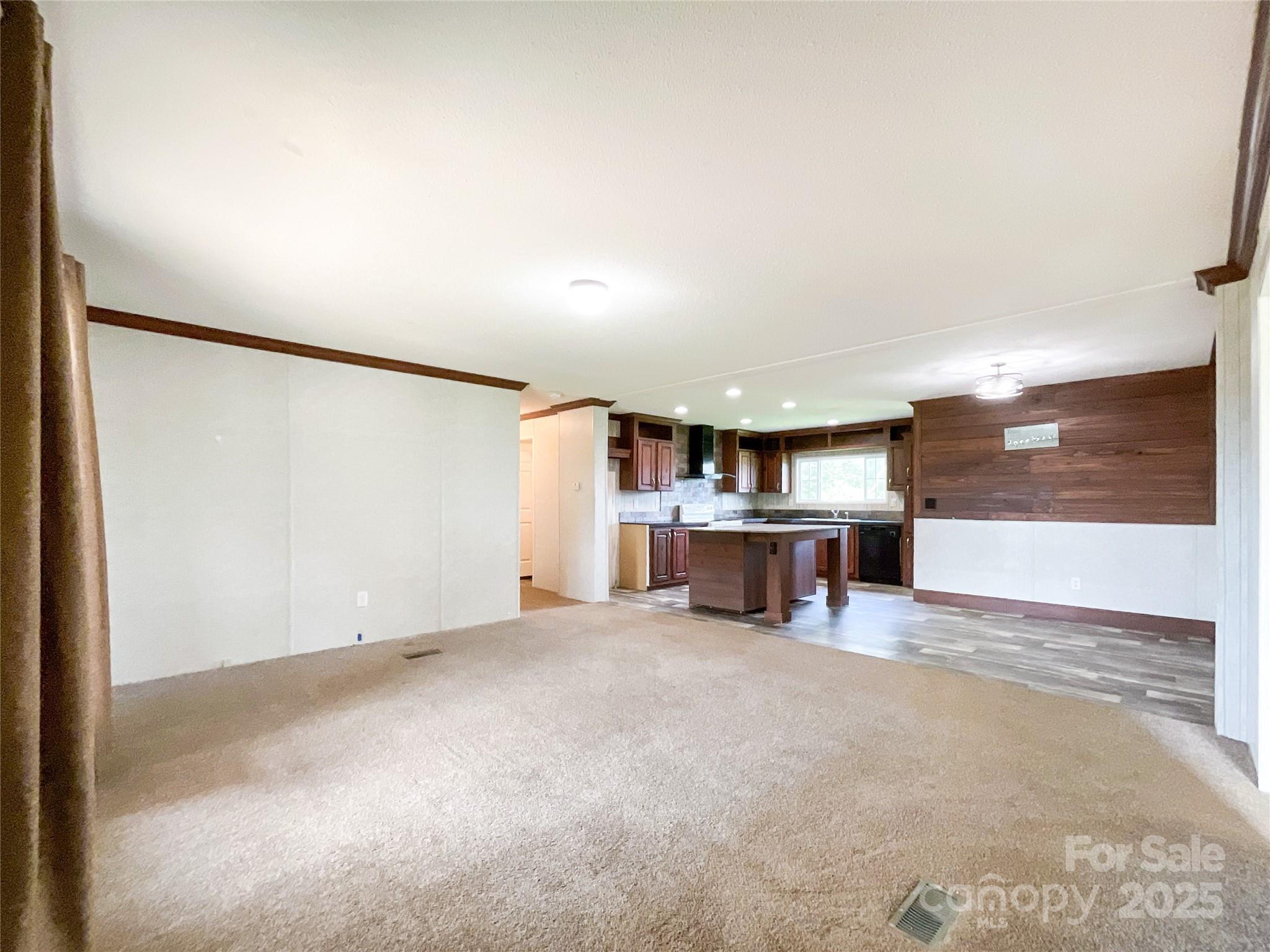 5321 State line Road — Marshville