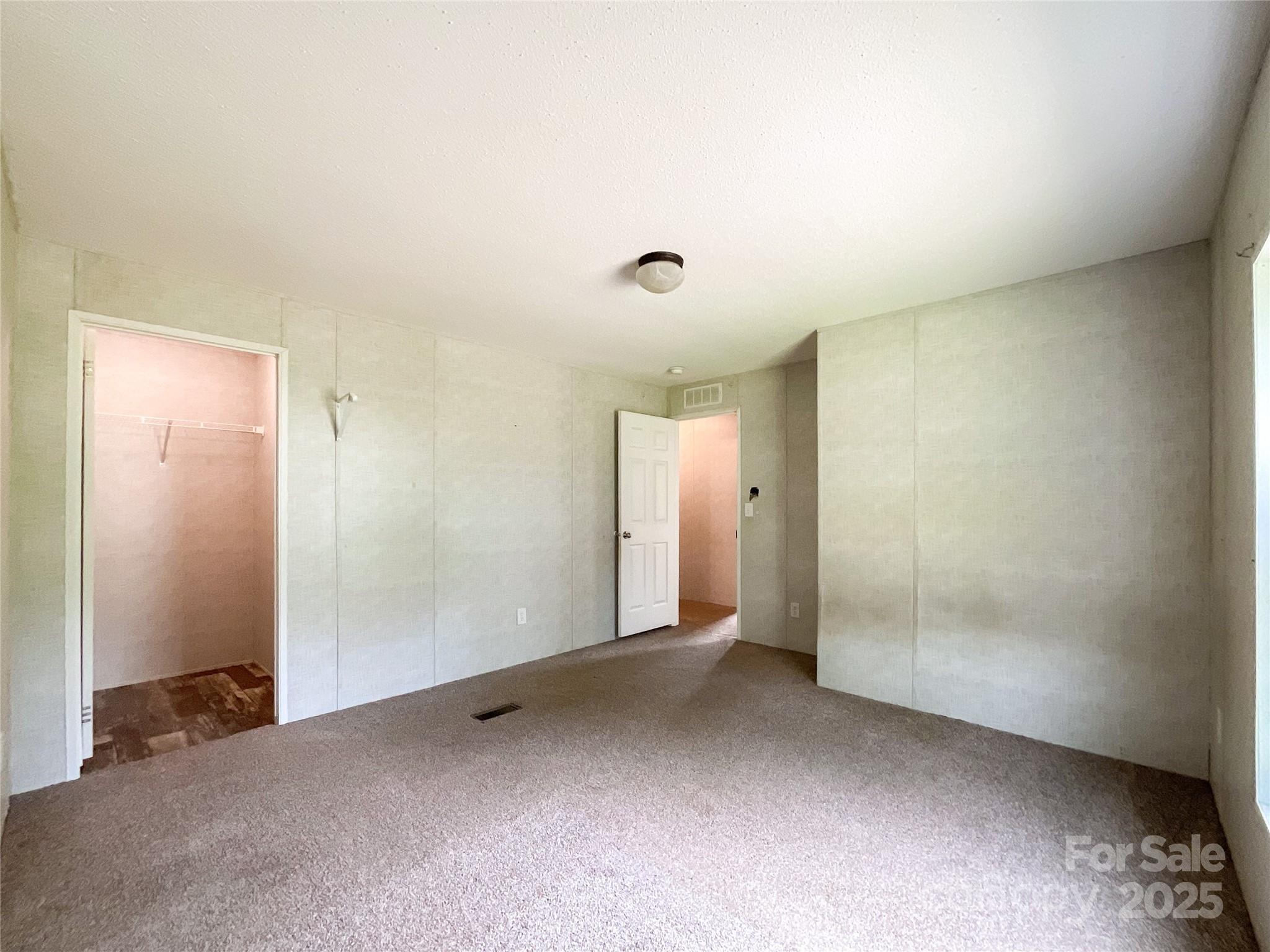 5321 State line Road — Marshville