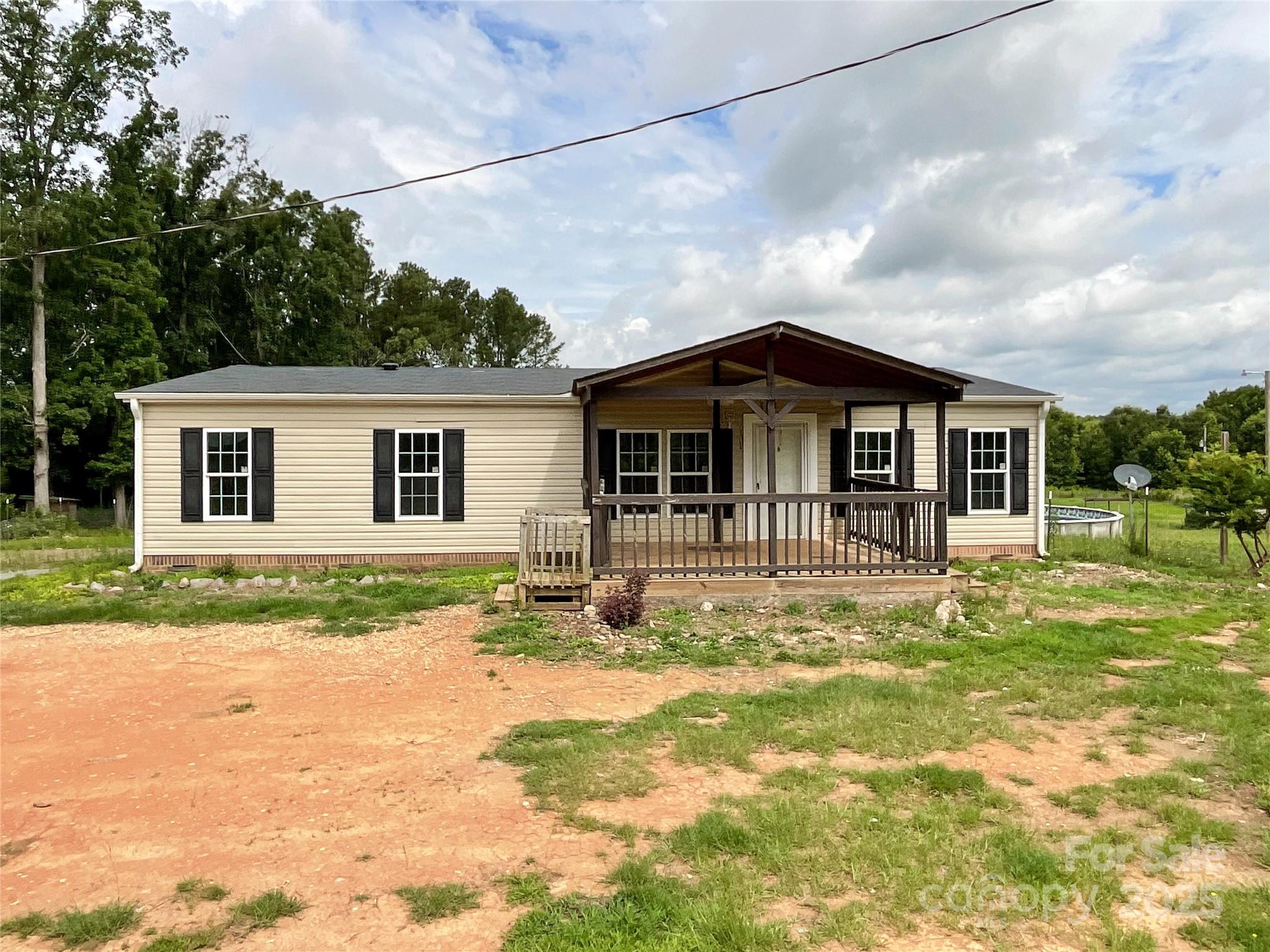 5321 State line Road — Marshville