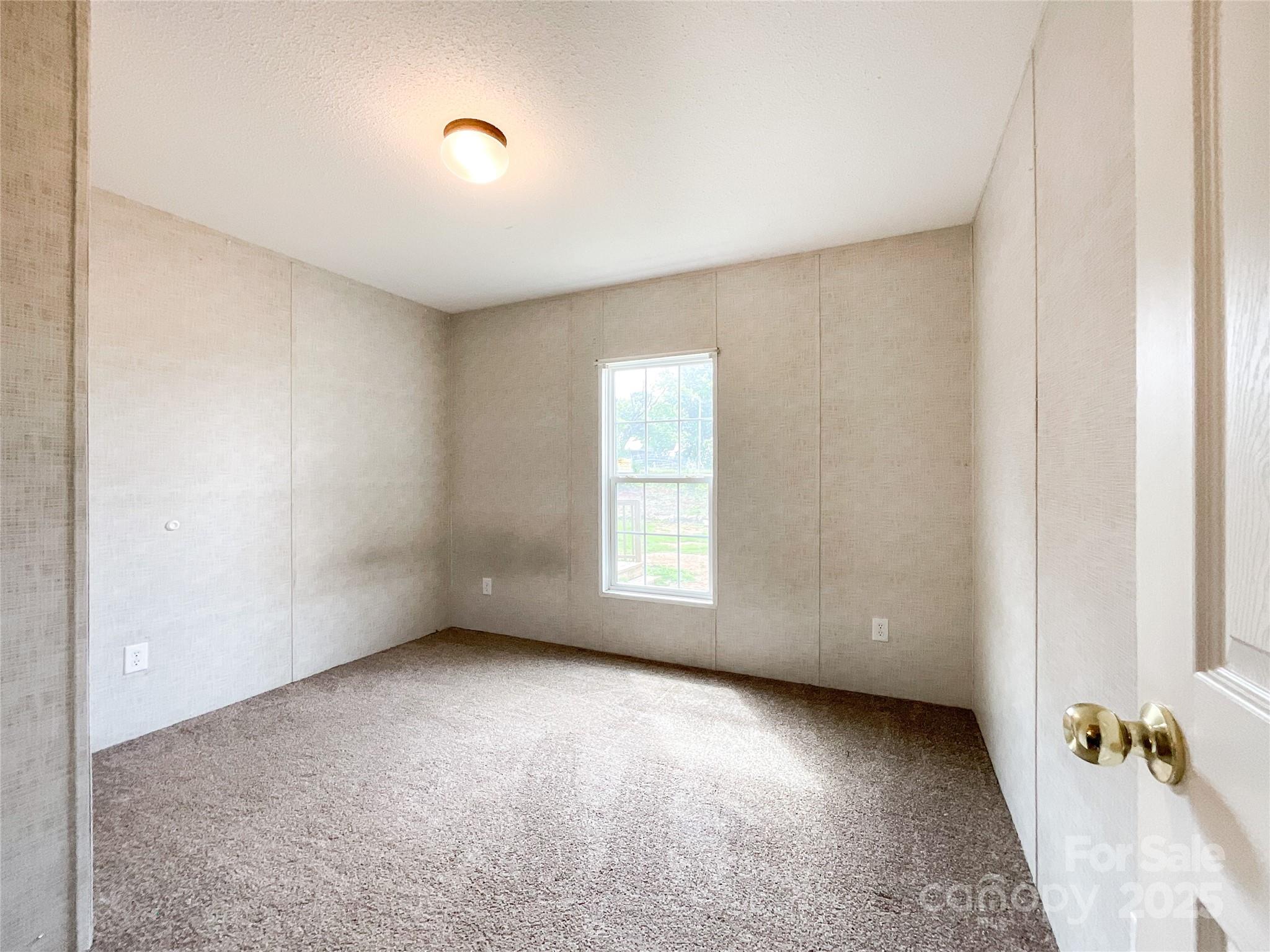 5321 State line Road — Marshville