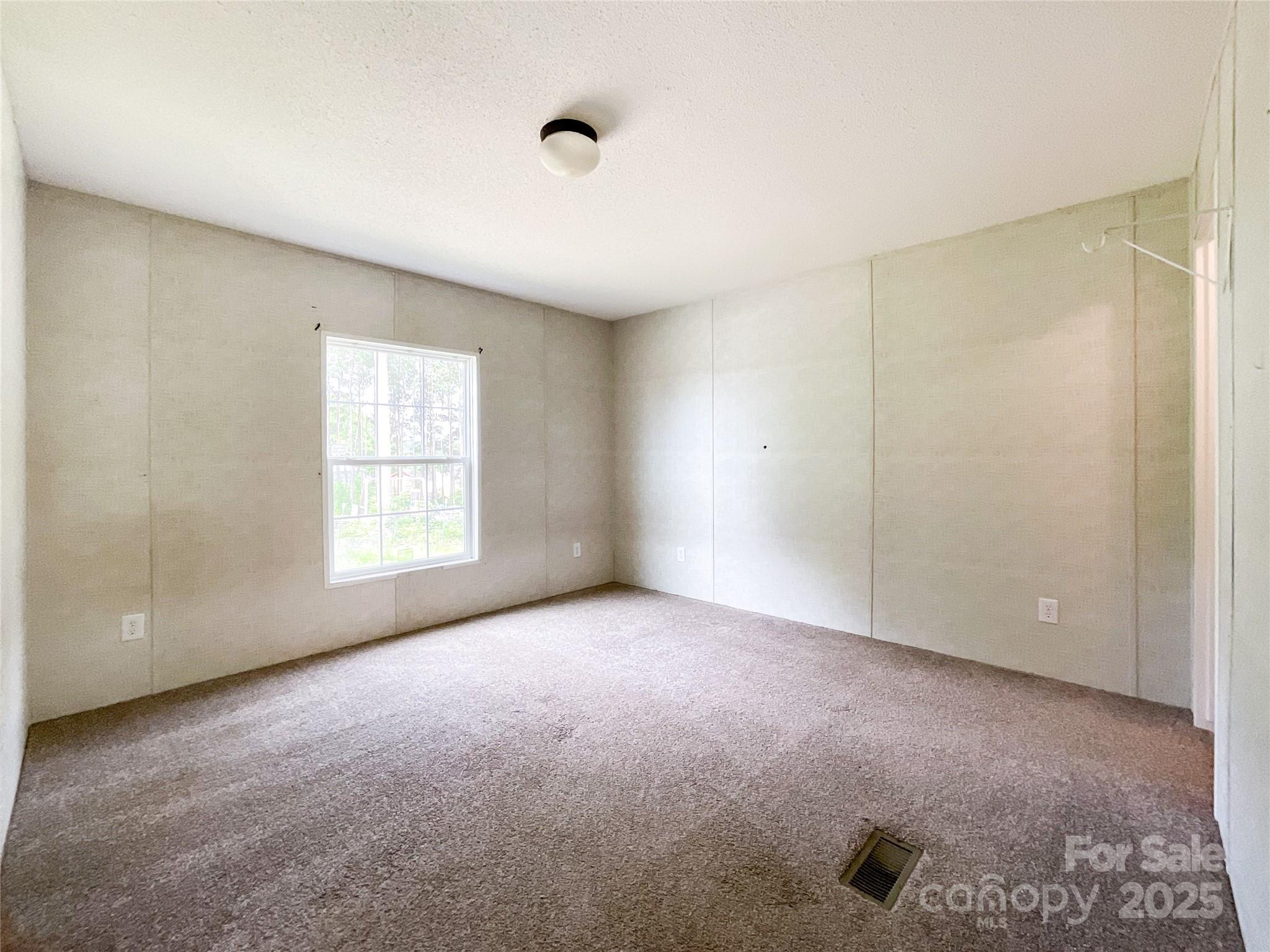 5321 State line Road — Marshville