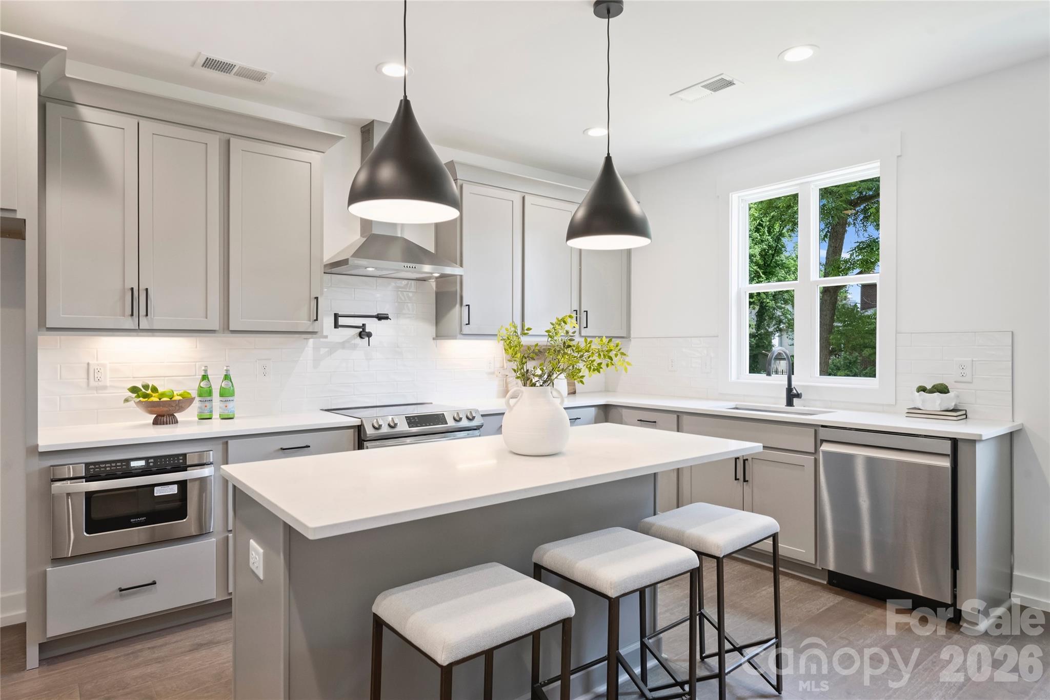 209 Coxe Avenue #A — Charlotte