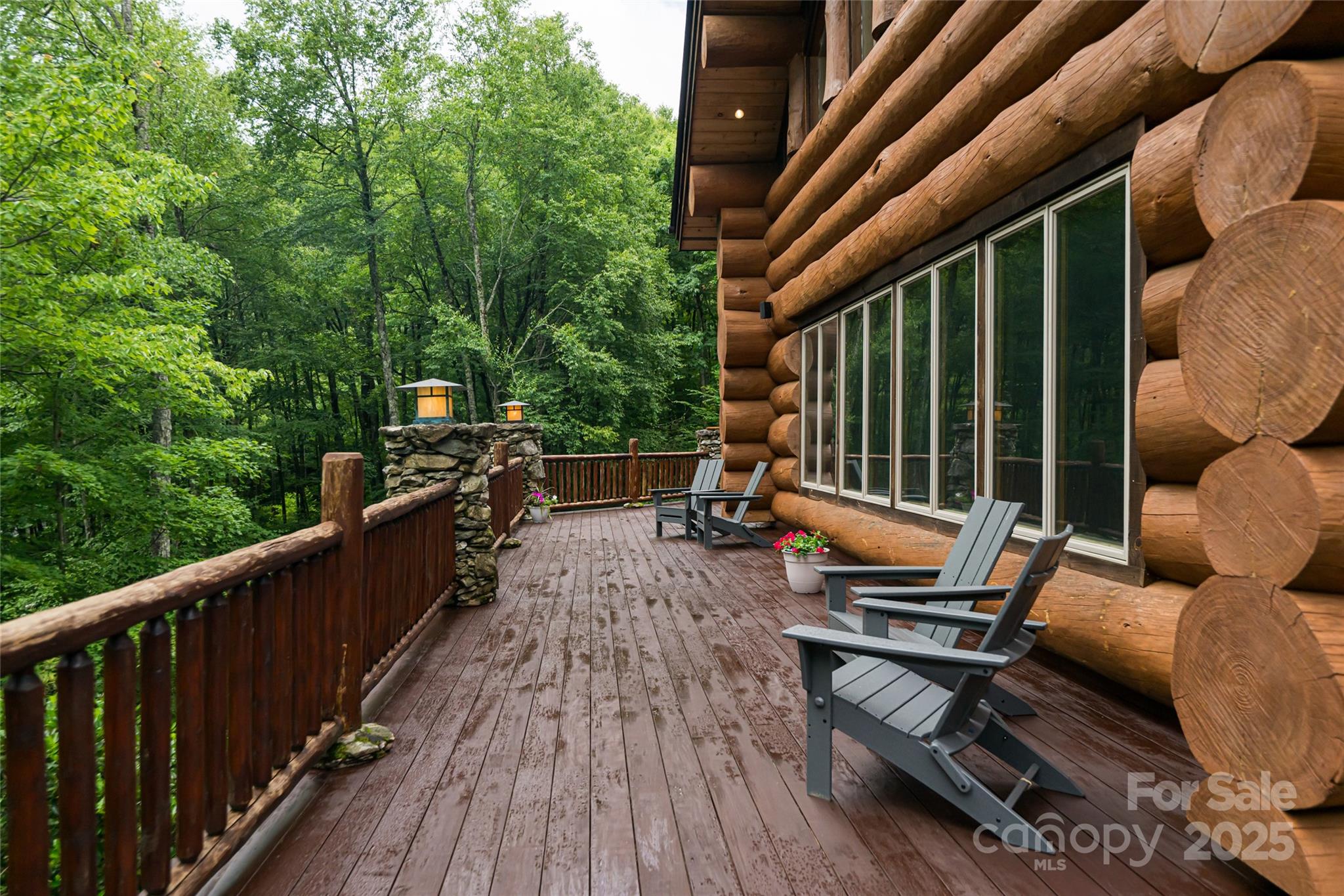 303 Flying Hawk Trail — Waynesville