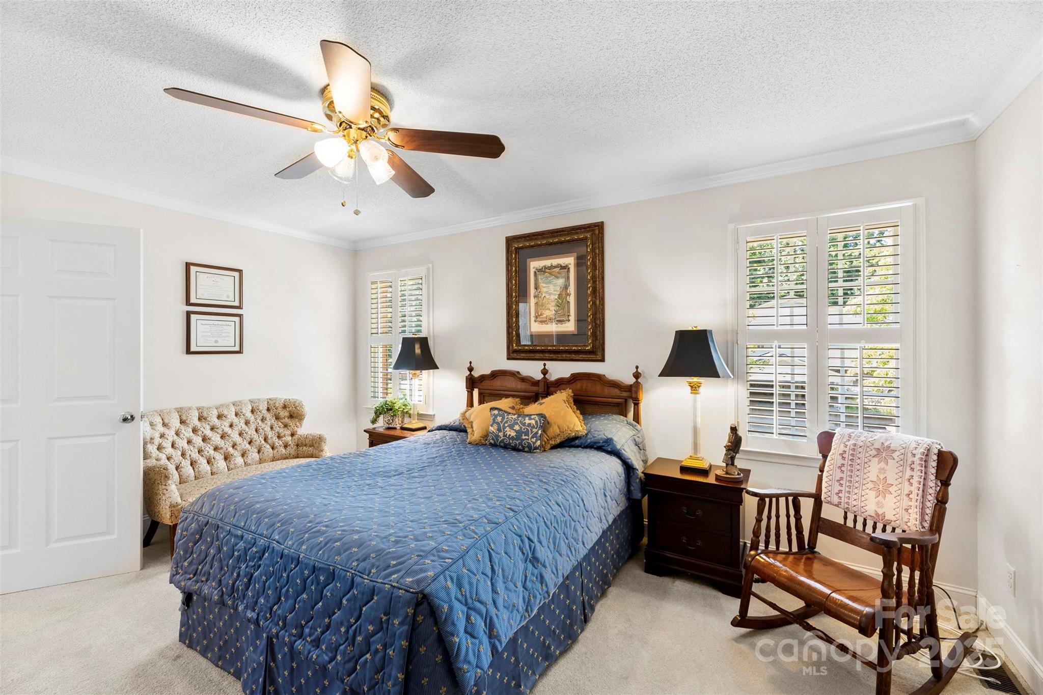 600 Queens Road — Cherryville