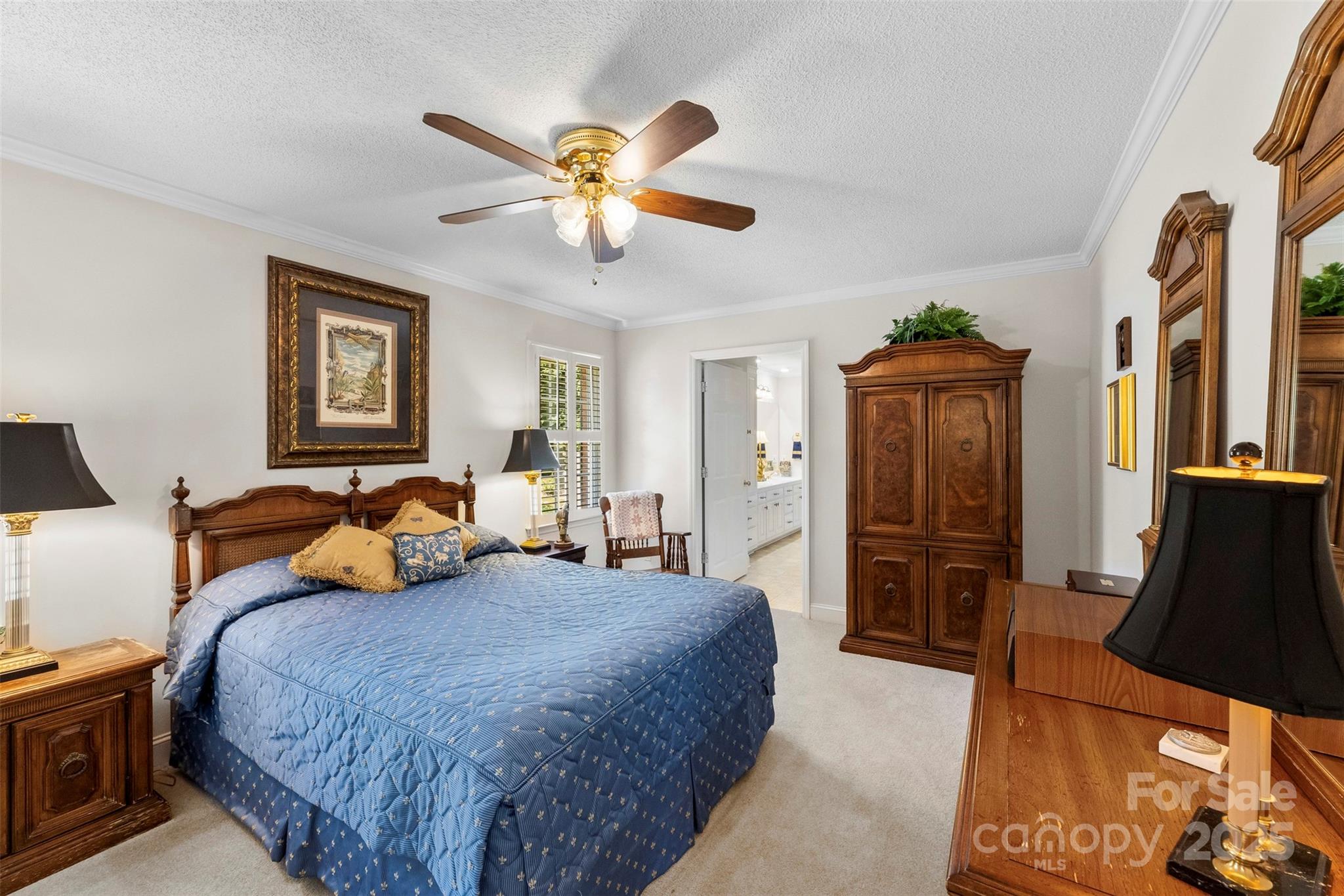 600 Queens Road — Cherryville
