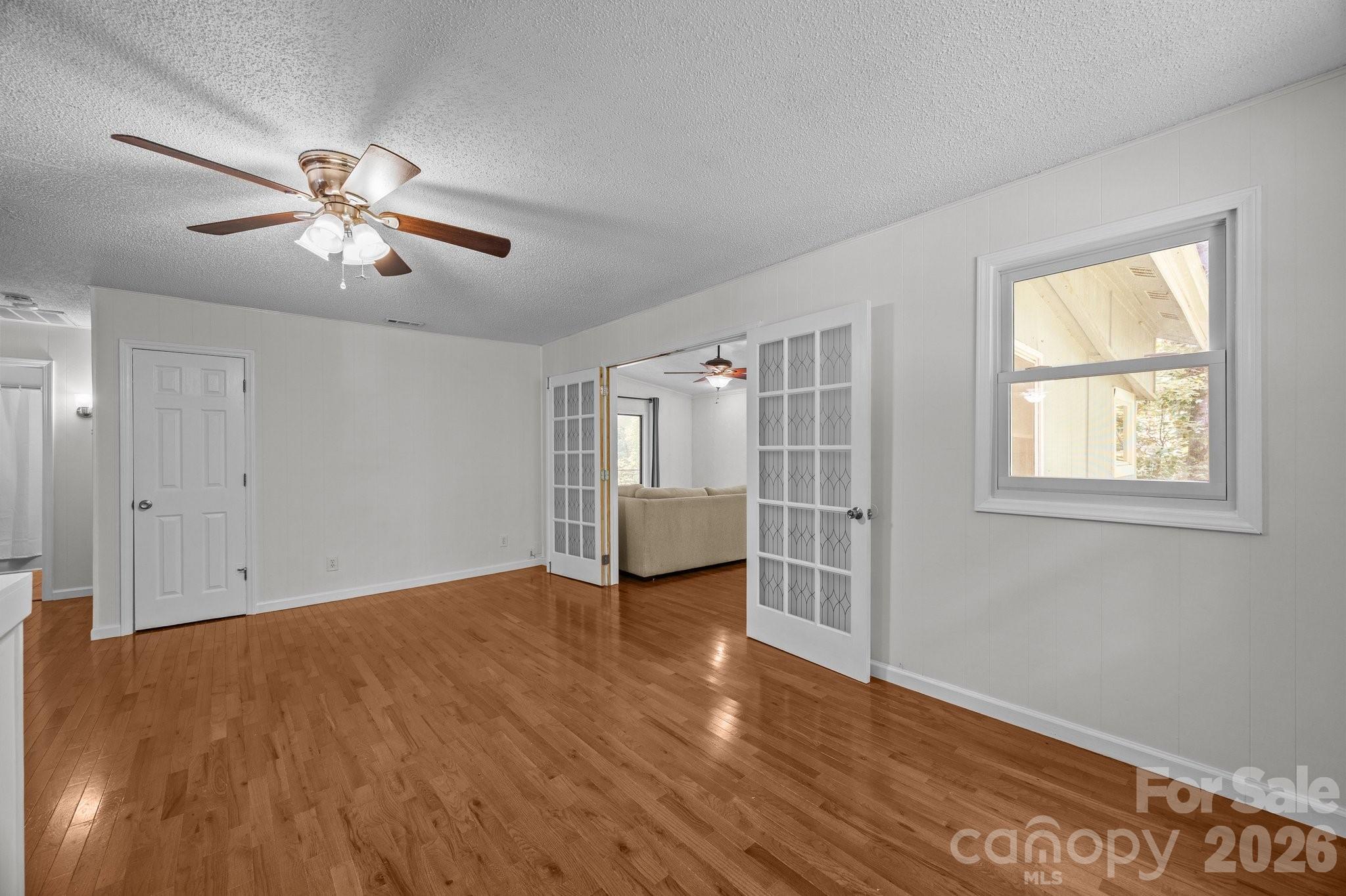193 Timberside Drive — Mars Hill
