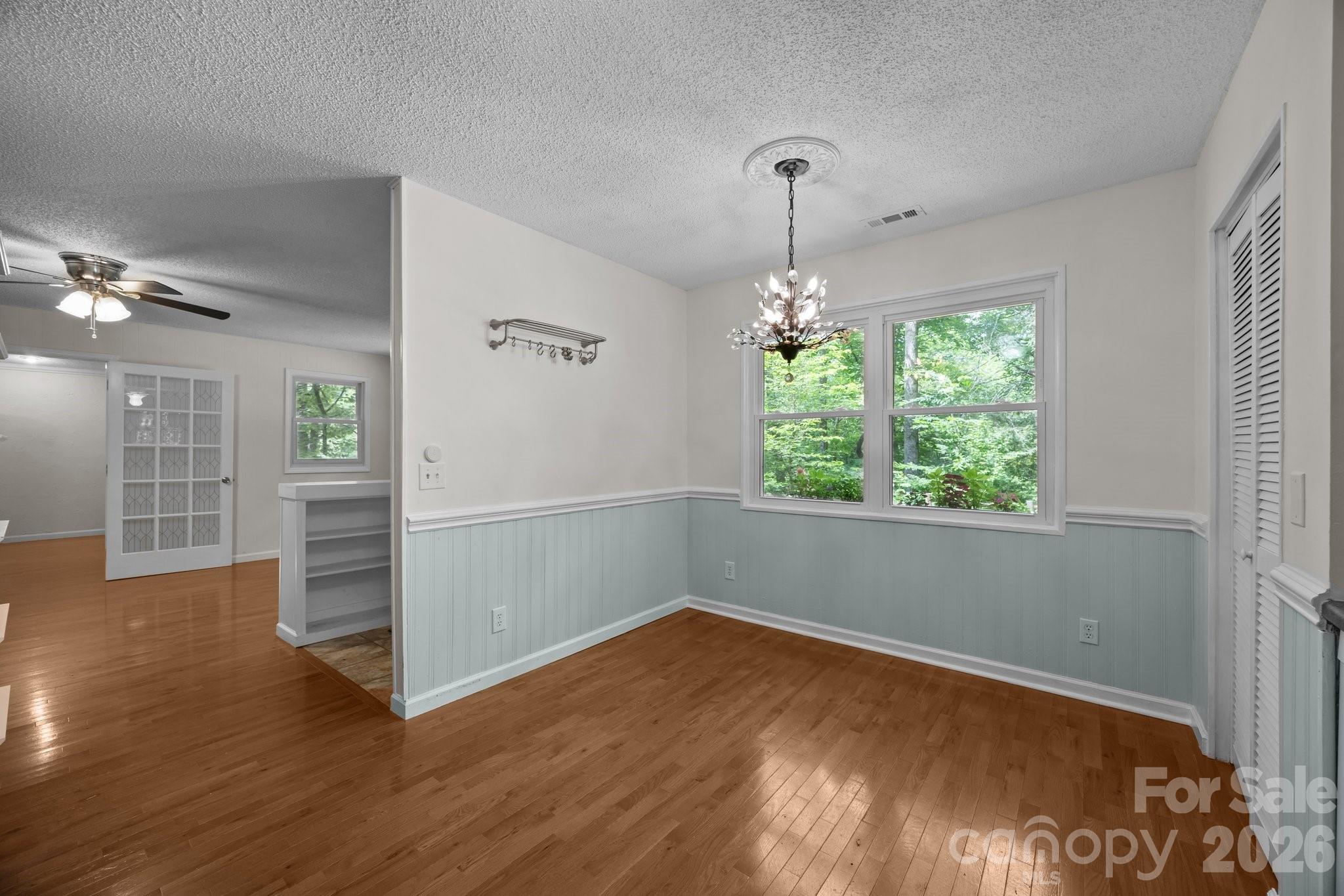 193 Timberside Drive — Mars Hill