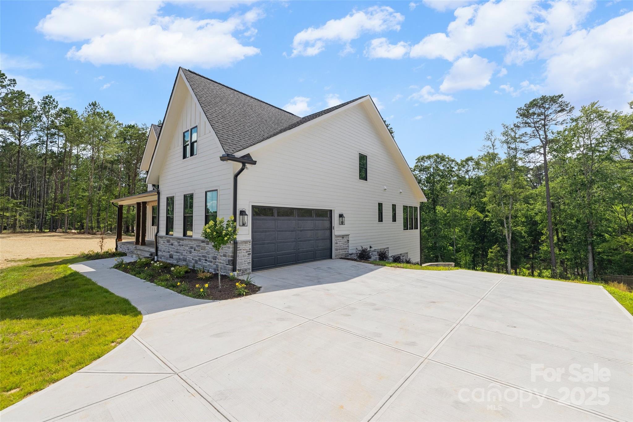 537 Riddle Mill Road — Clover