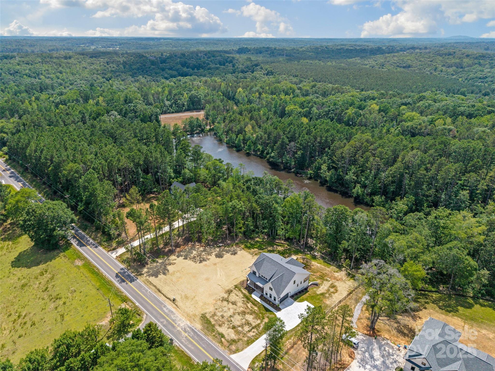 537 Riddle Mill Road — Clover