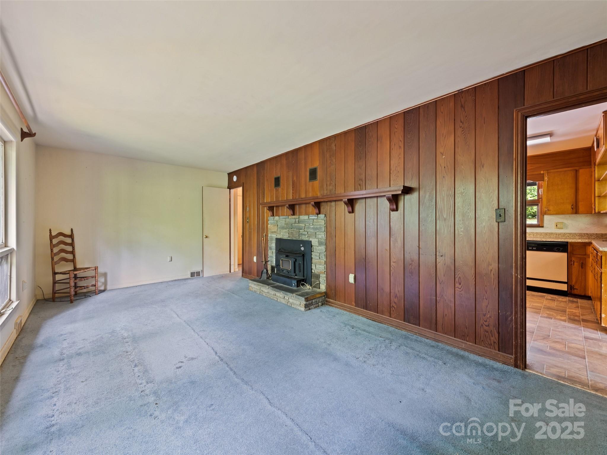 88 Laurel Loop — Maggie Valley