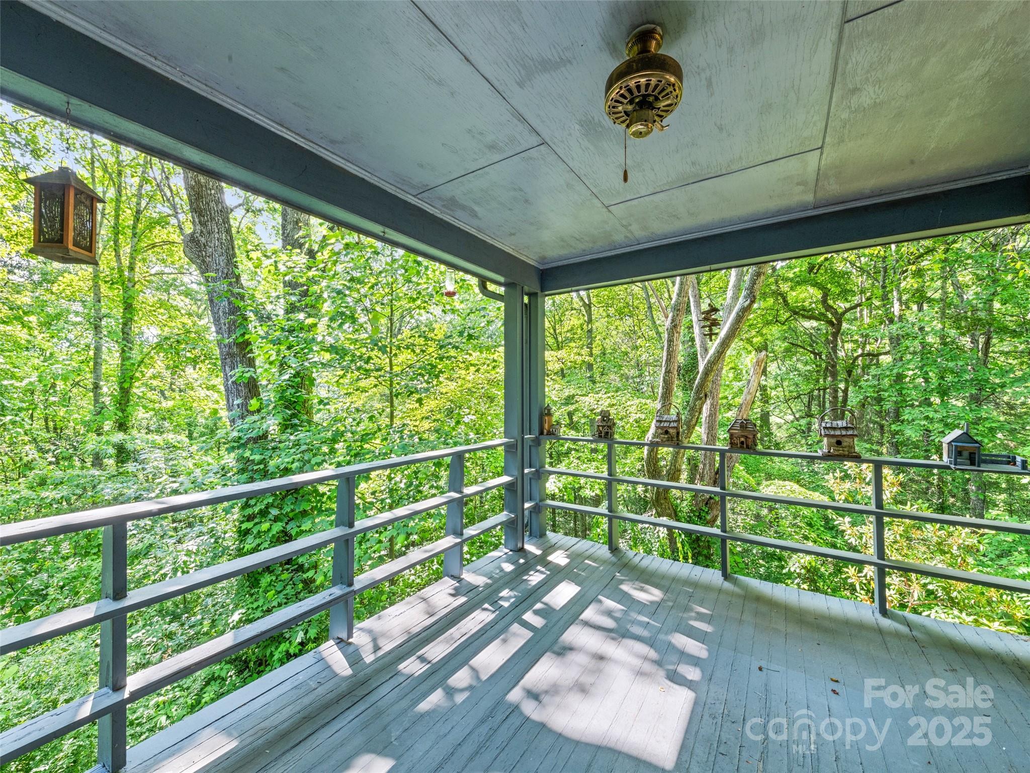 88 Laurel Loop — Maggie Valley
