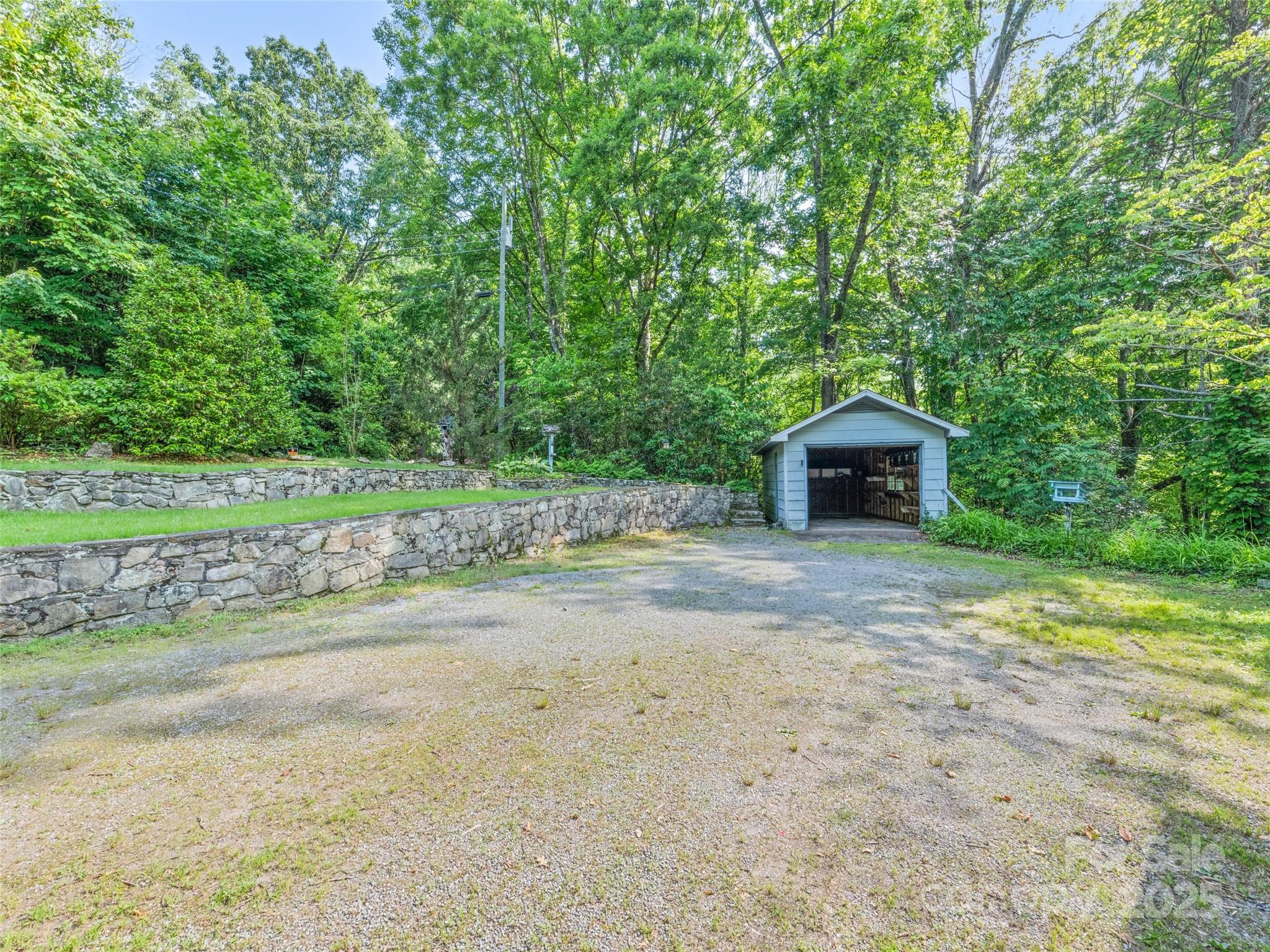 88 Laurel Loop — Maggie Valley