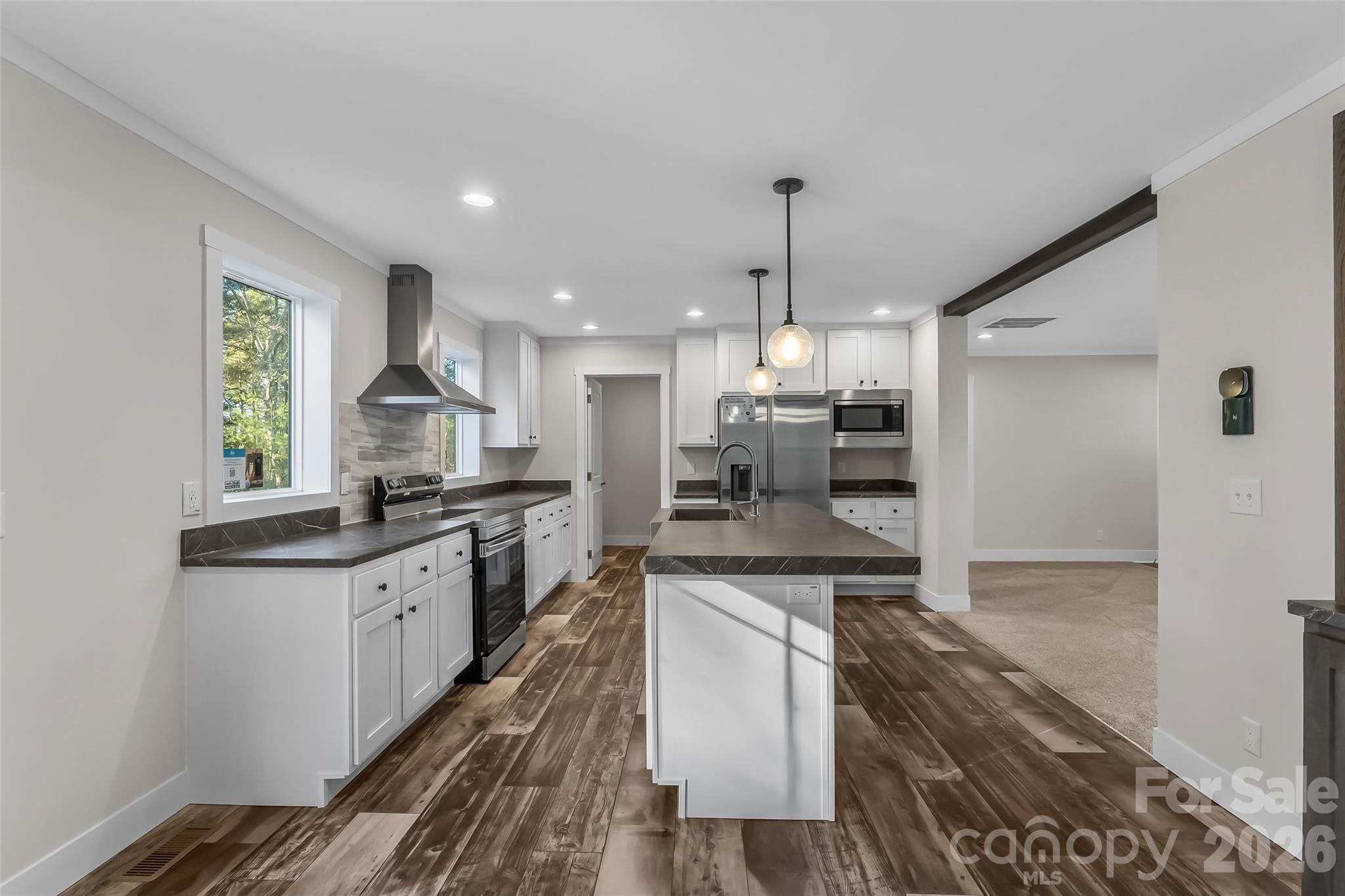 209 Walnut Branch Road — Weaverville