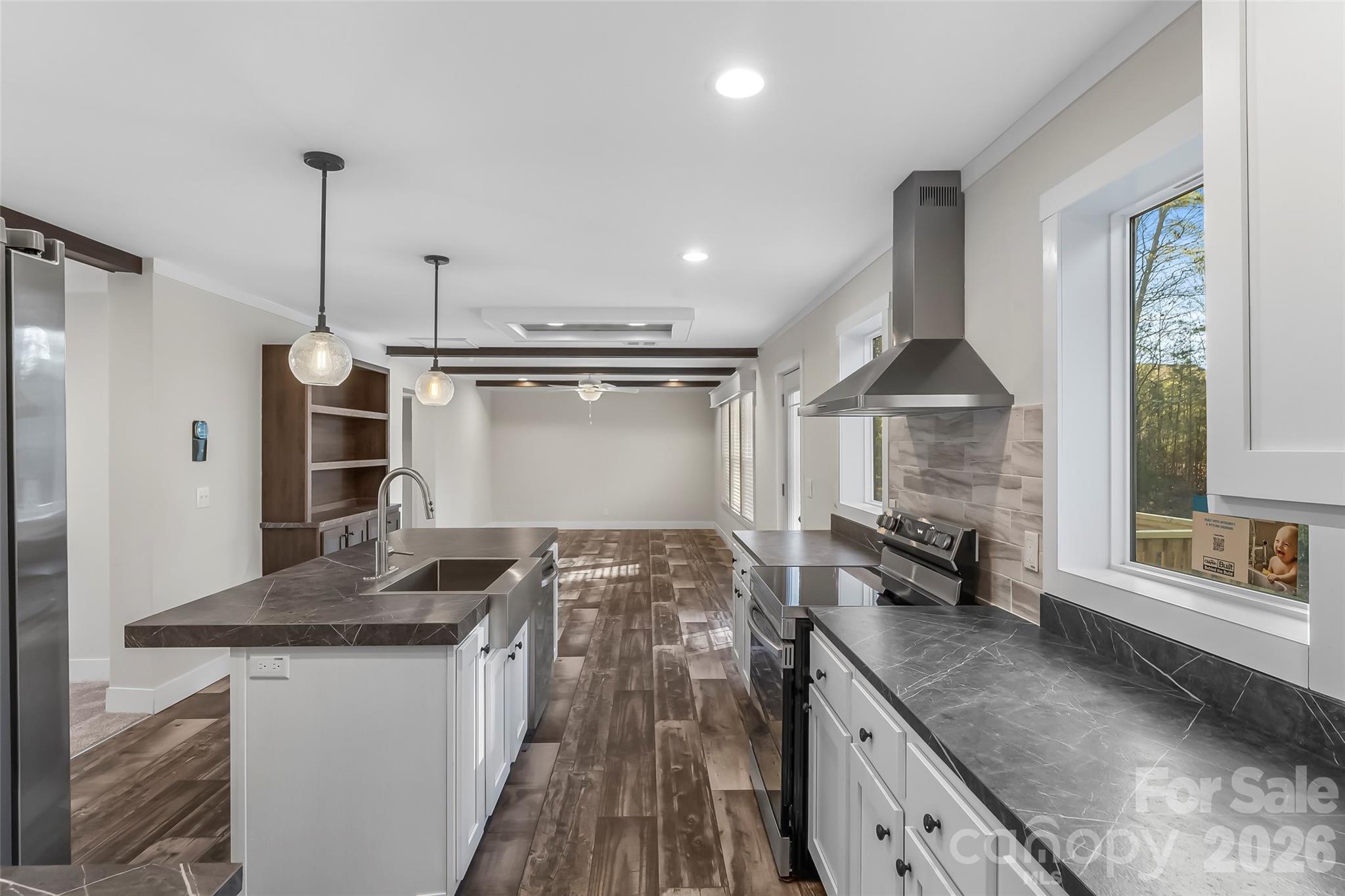209 Walnut Branch Road — Weaverville