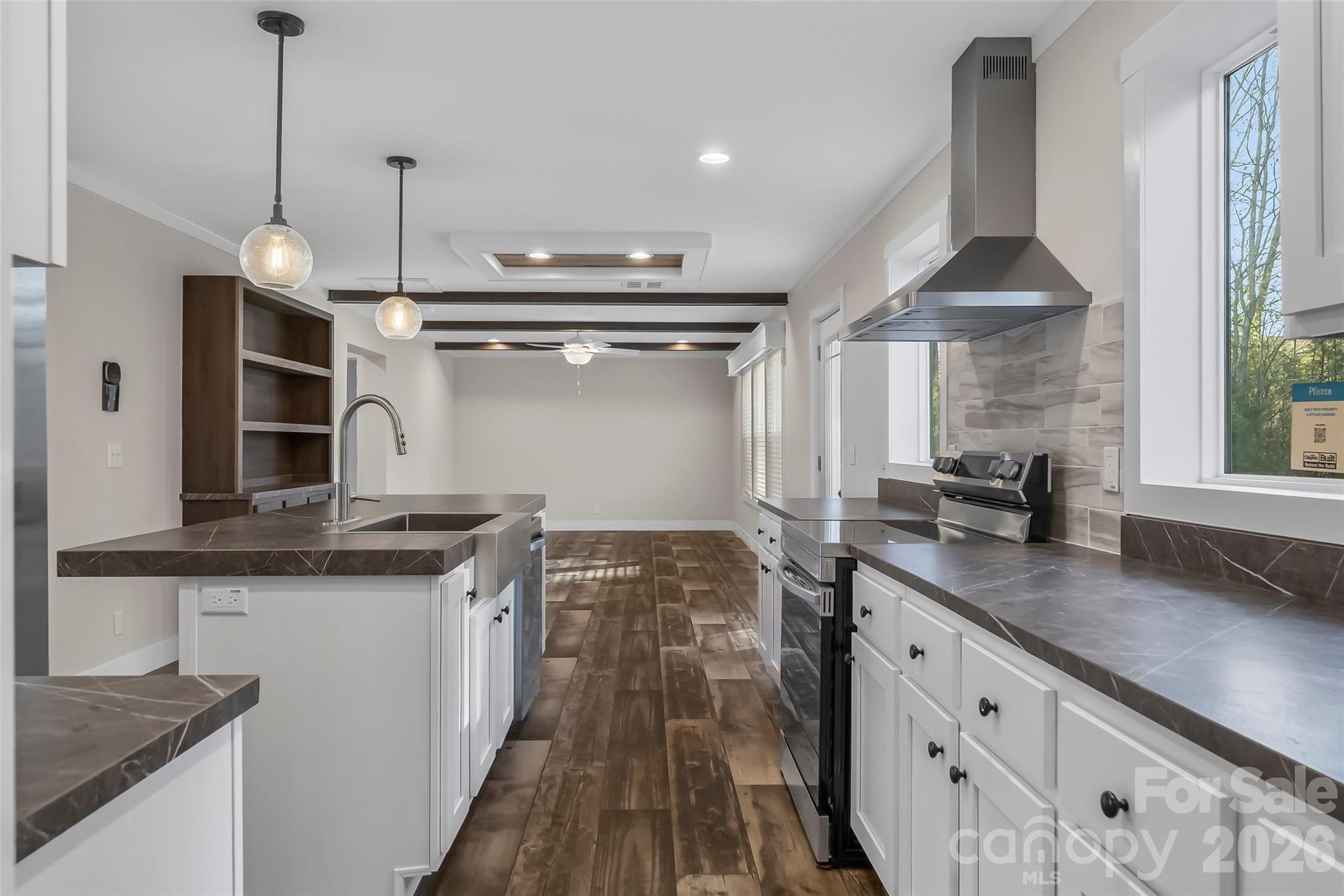 209 Walnut Branch Road — Weaverville