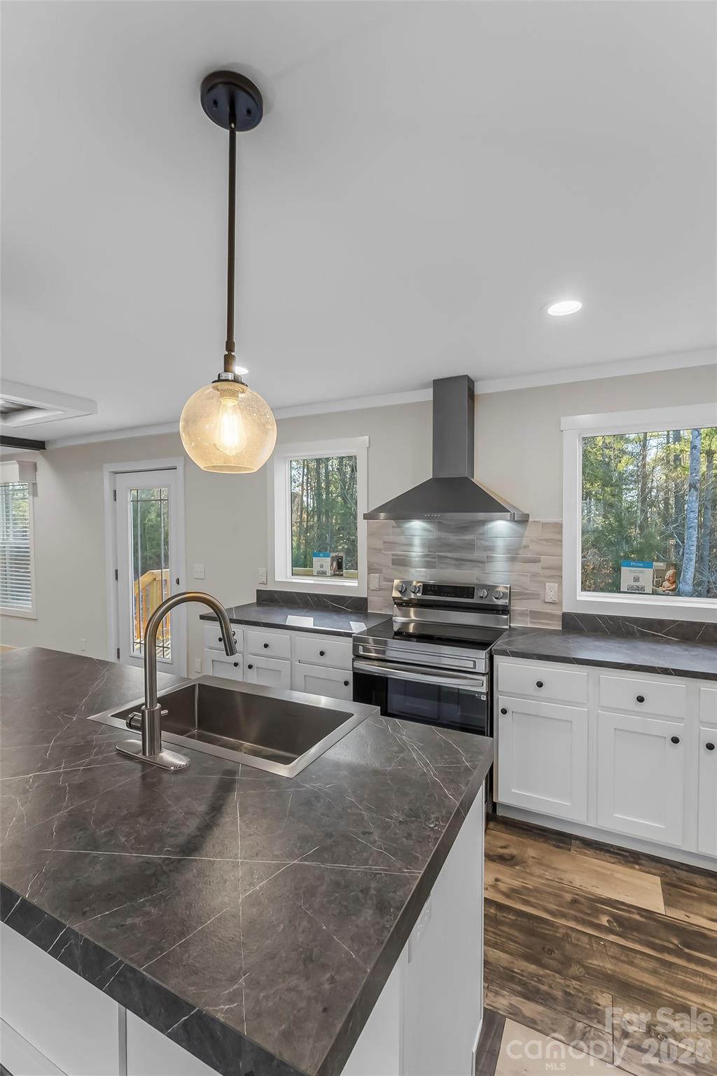 209 Walnut Branch Road — Weaverville
