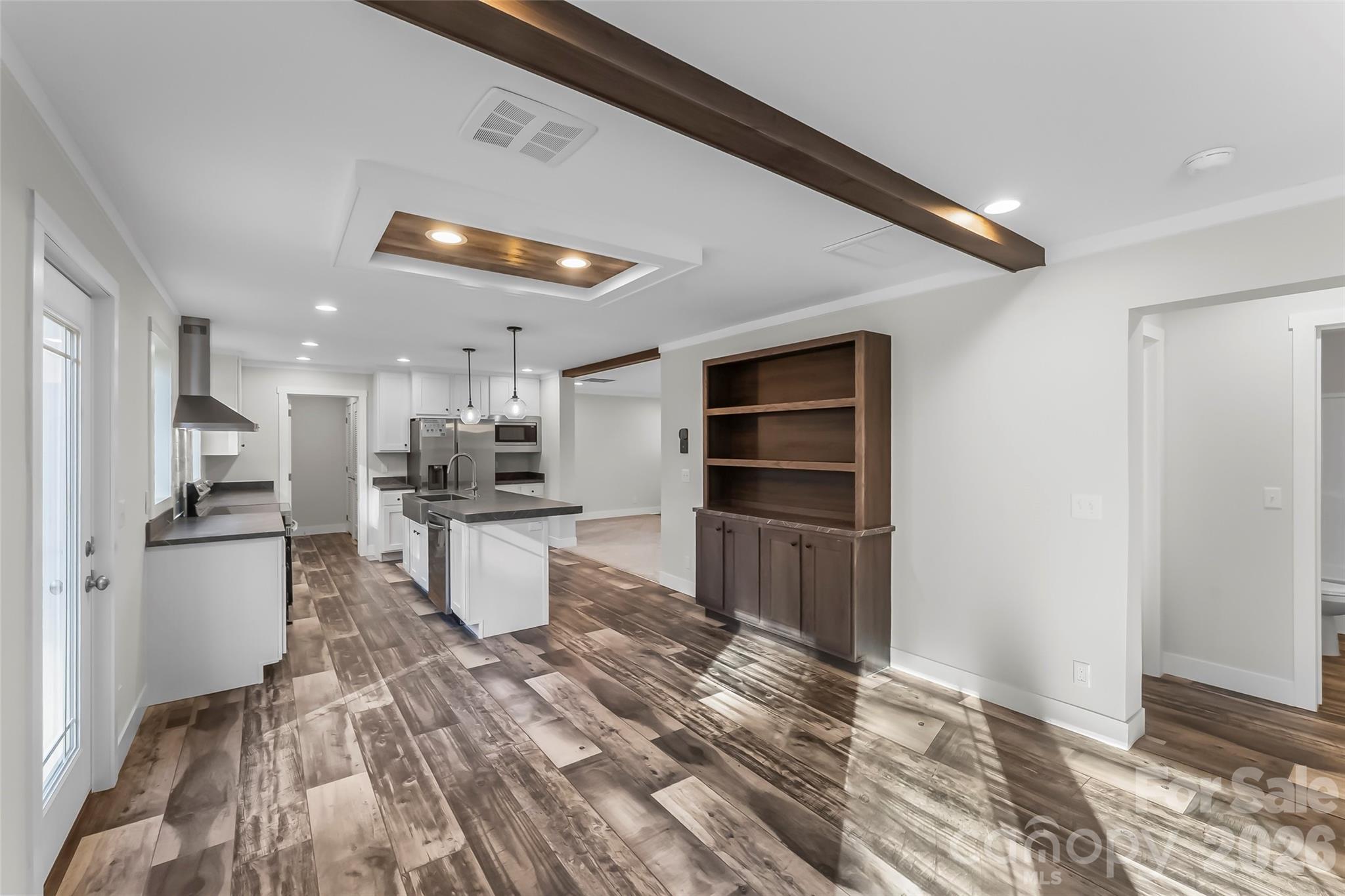 209 Walnut Branch Road — Weaverville