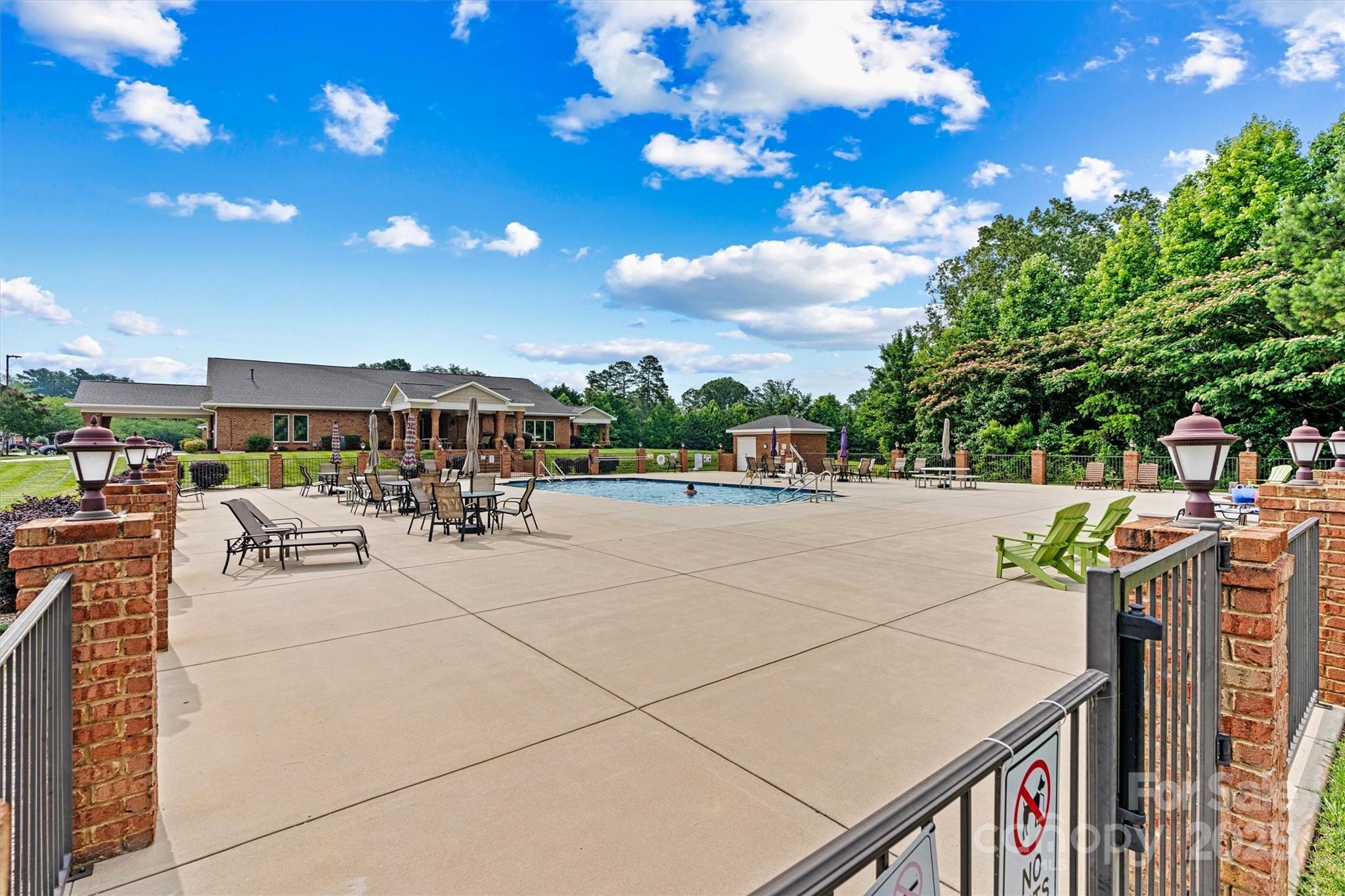 2369 Stardust Court — Denver