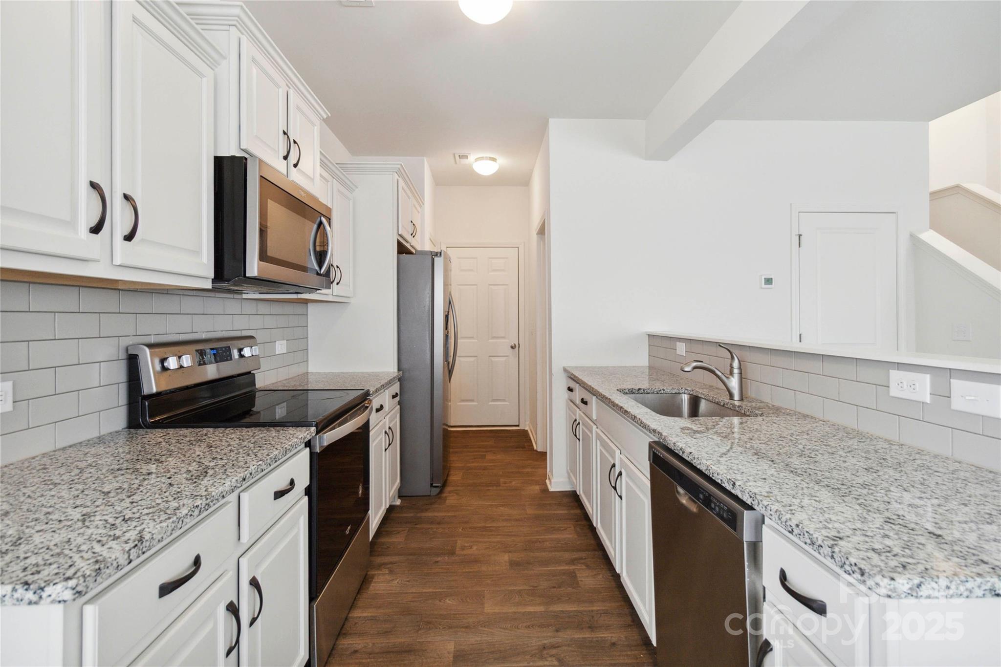 14027 Clayborn Street — Midland