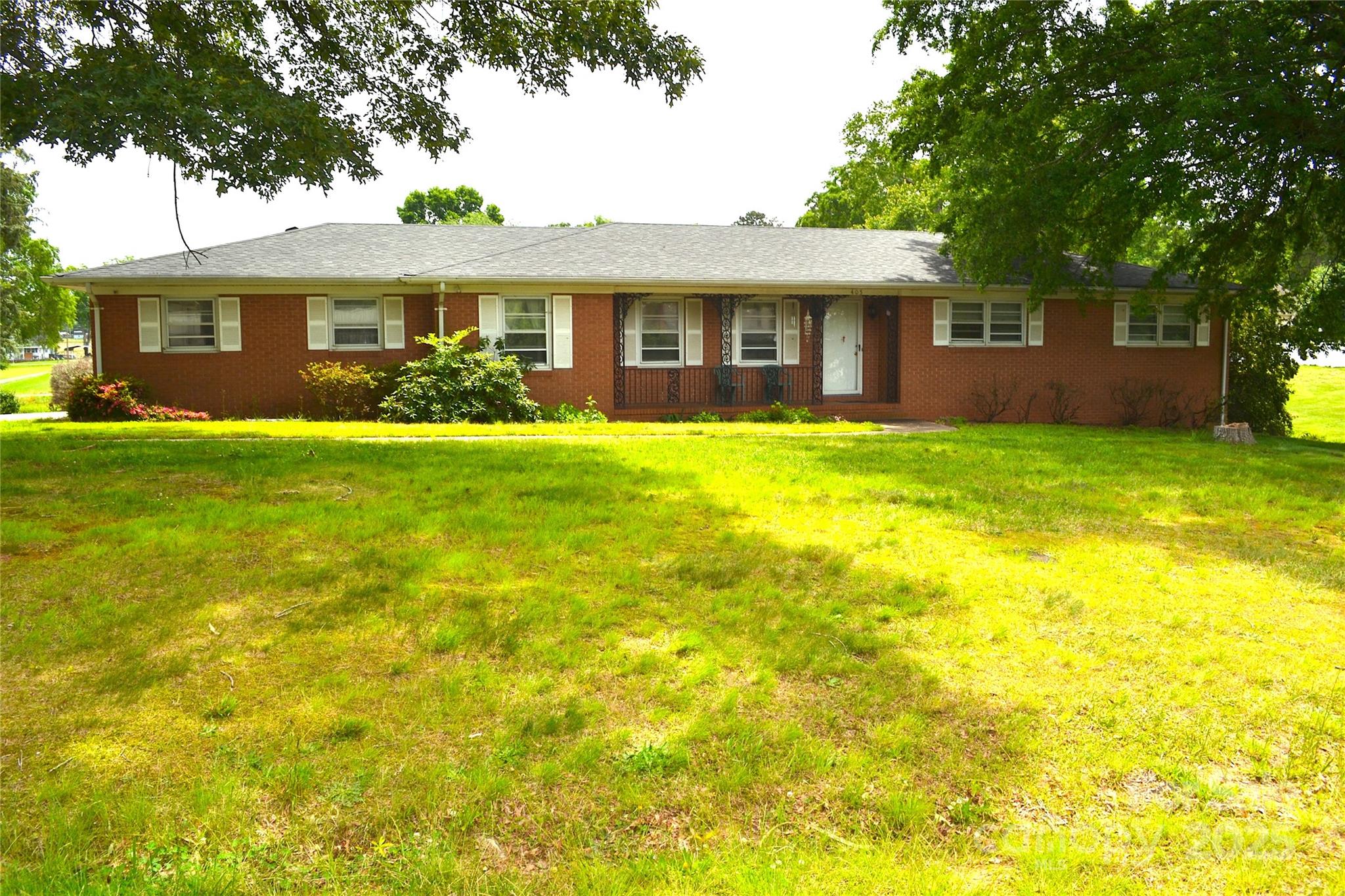 405 Wesley Heights Drive — Albemarle