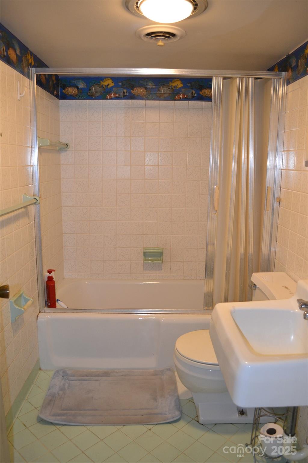 405 Wesley Heights Drive — Albemarle