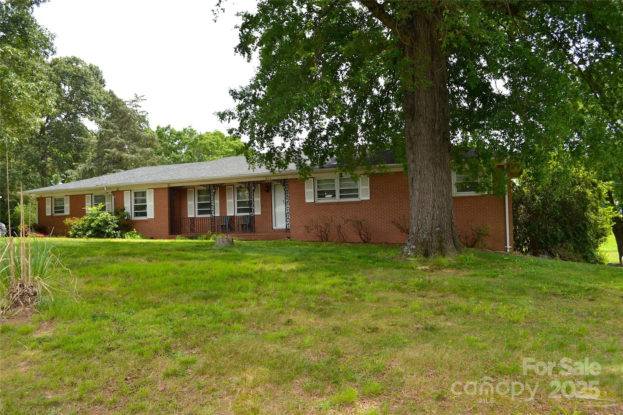 405 Wesley Heights Drive — Albemarle